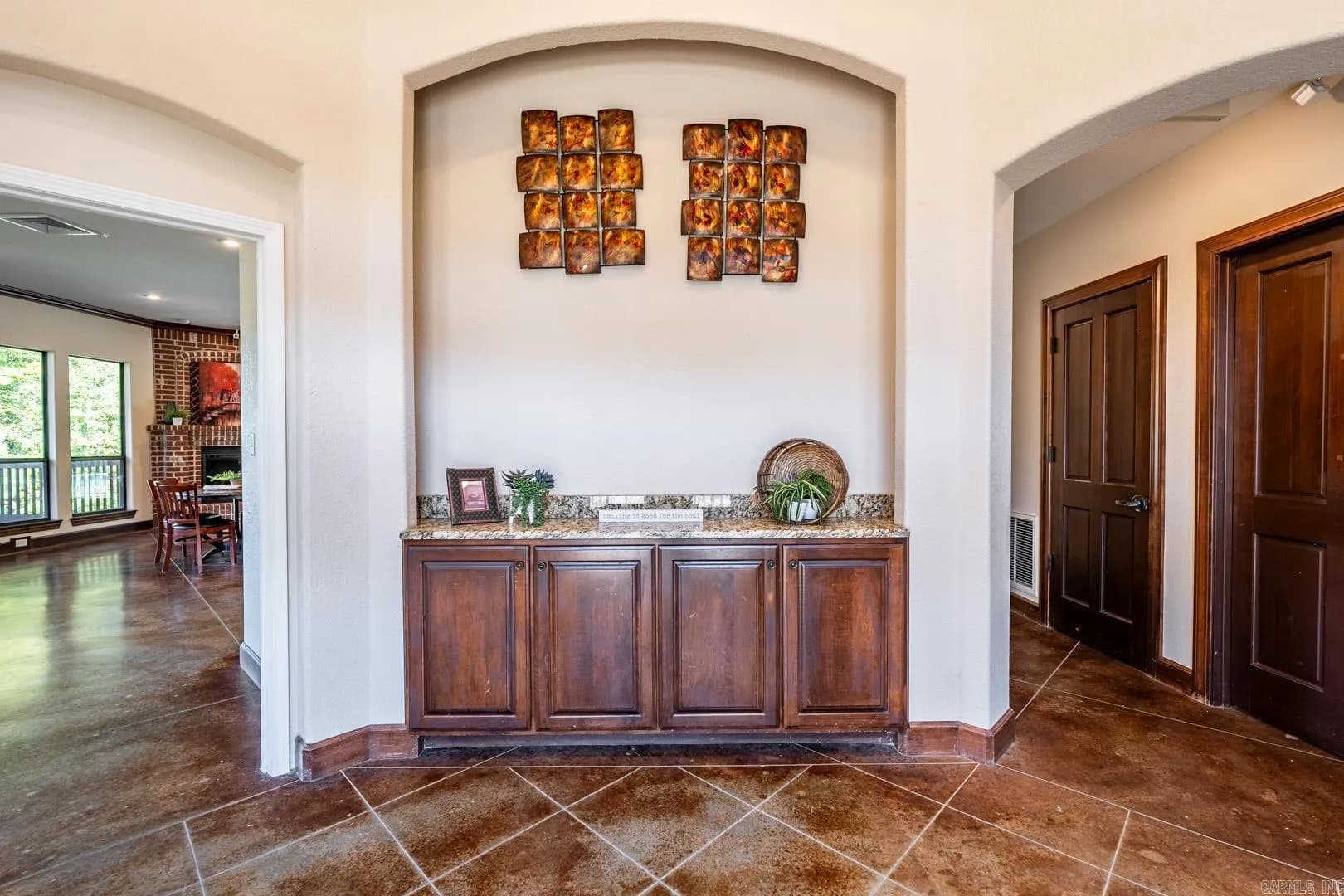 Property at West lake - Image 11