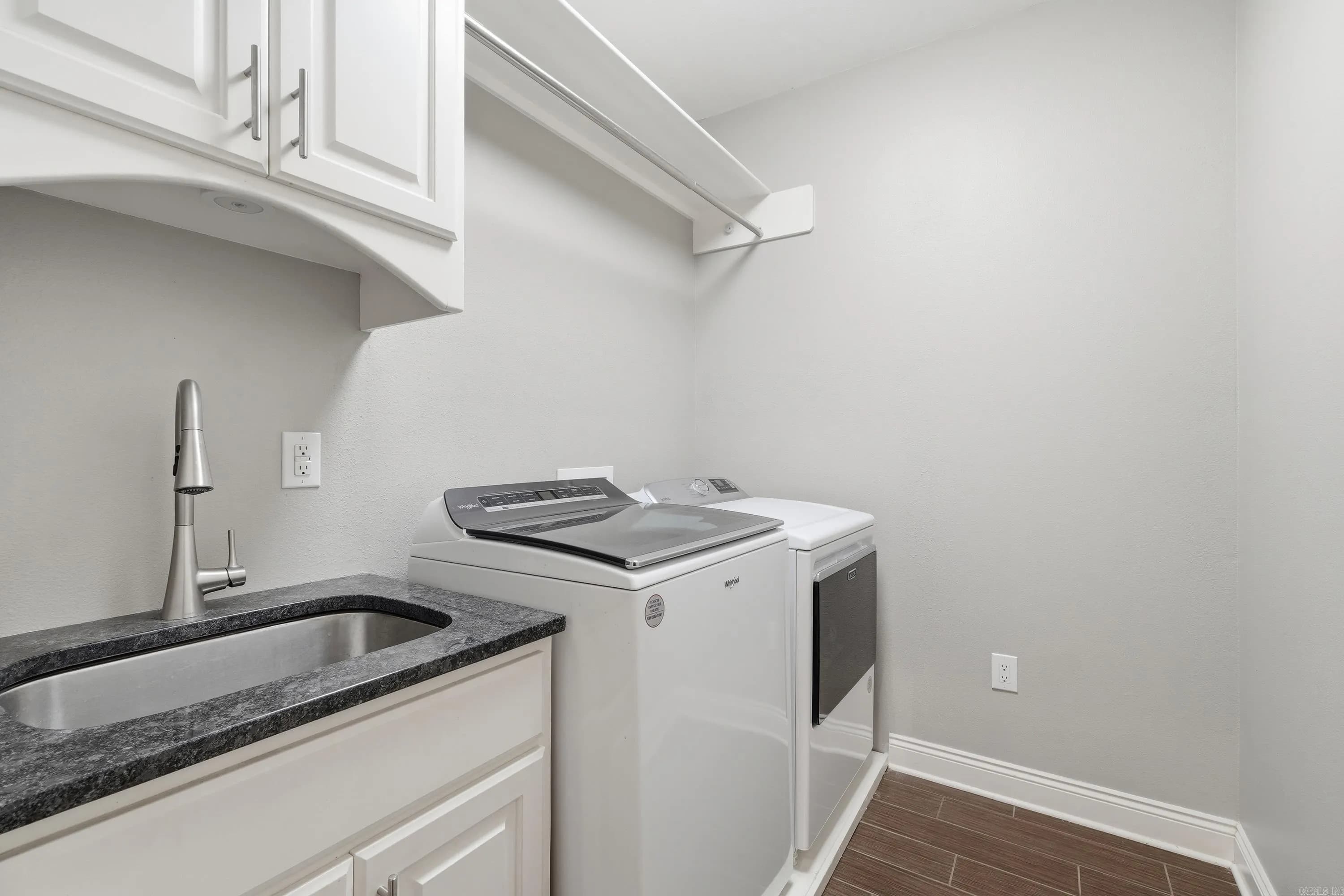 Property at 571  Valley hill - Image 28