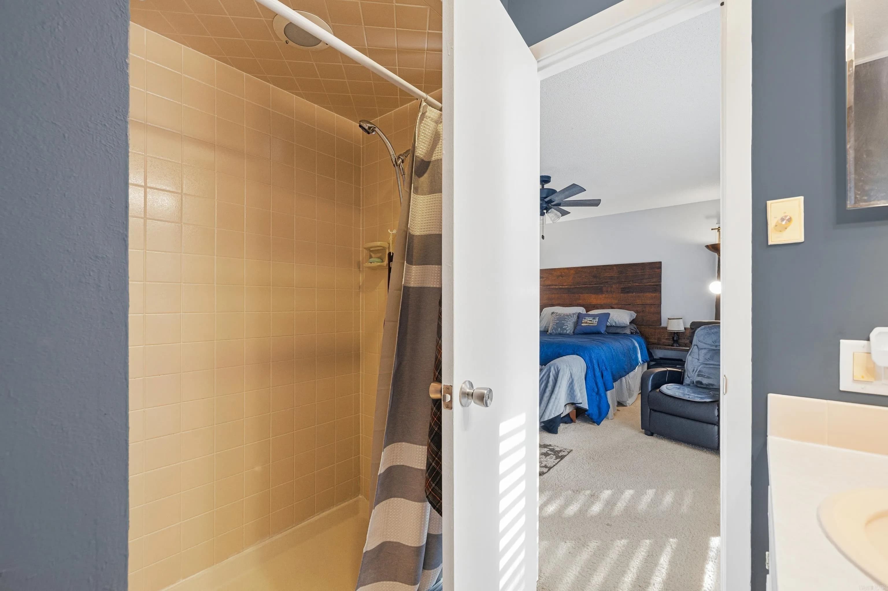 Property at 46  Malaga - Image 28
