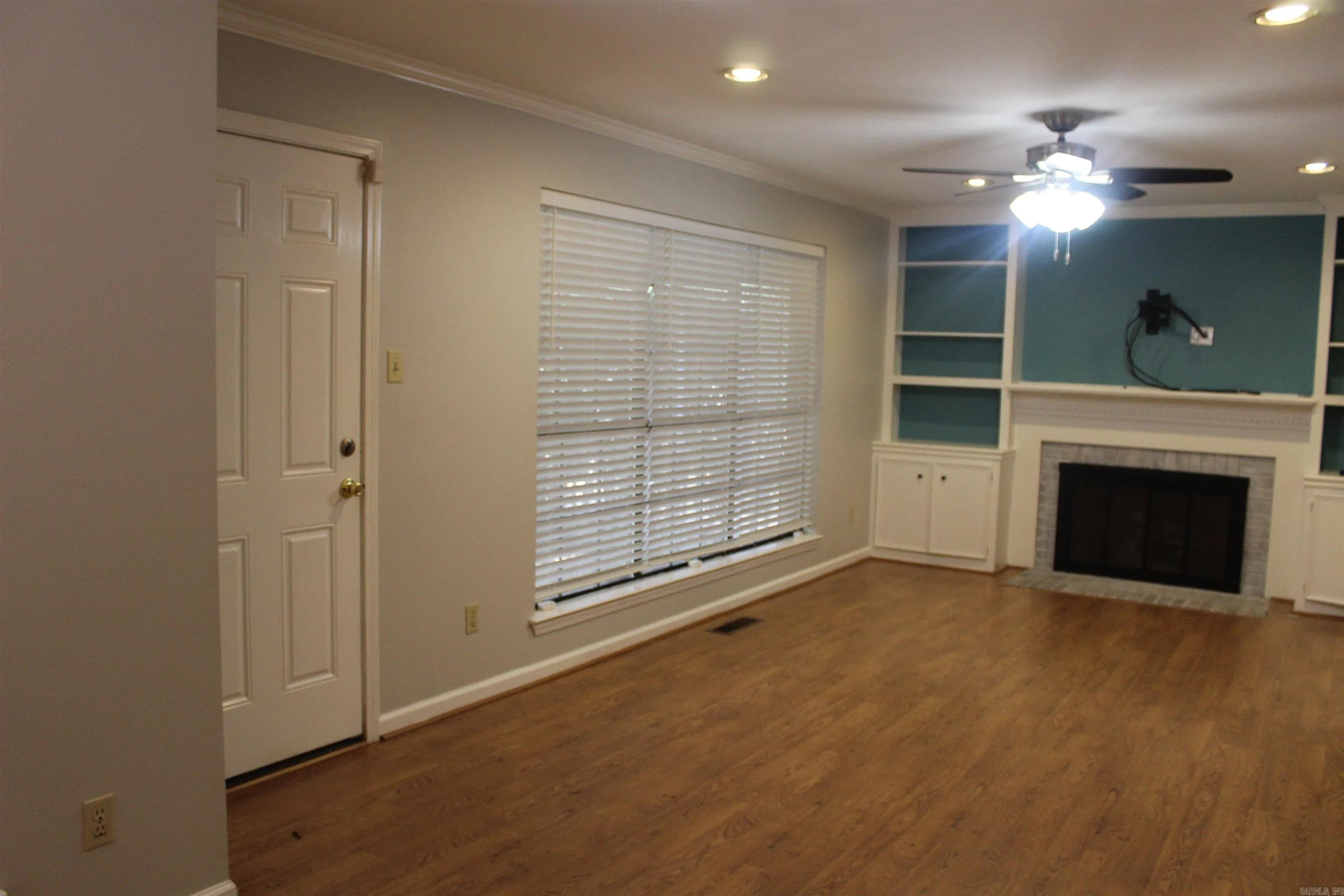 Property at 4209  Deer park - Image 12