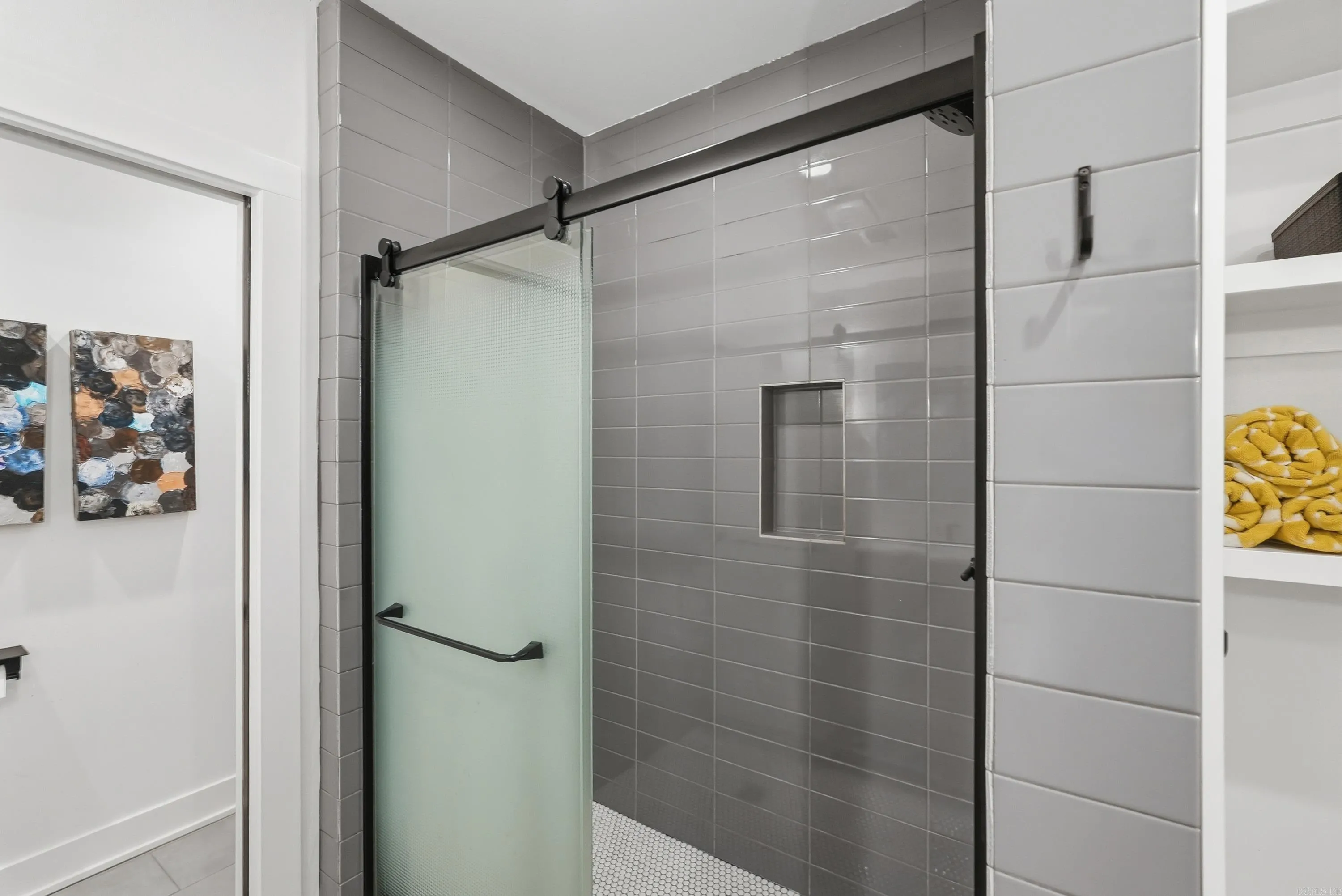 Property at 3285  Nob hill dr - Image 31