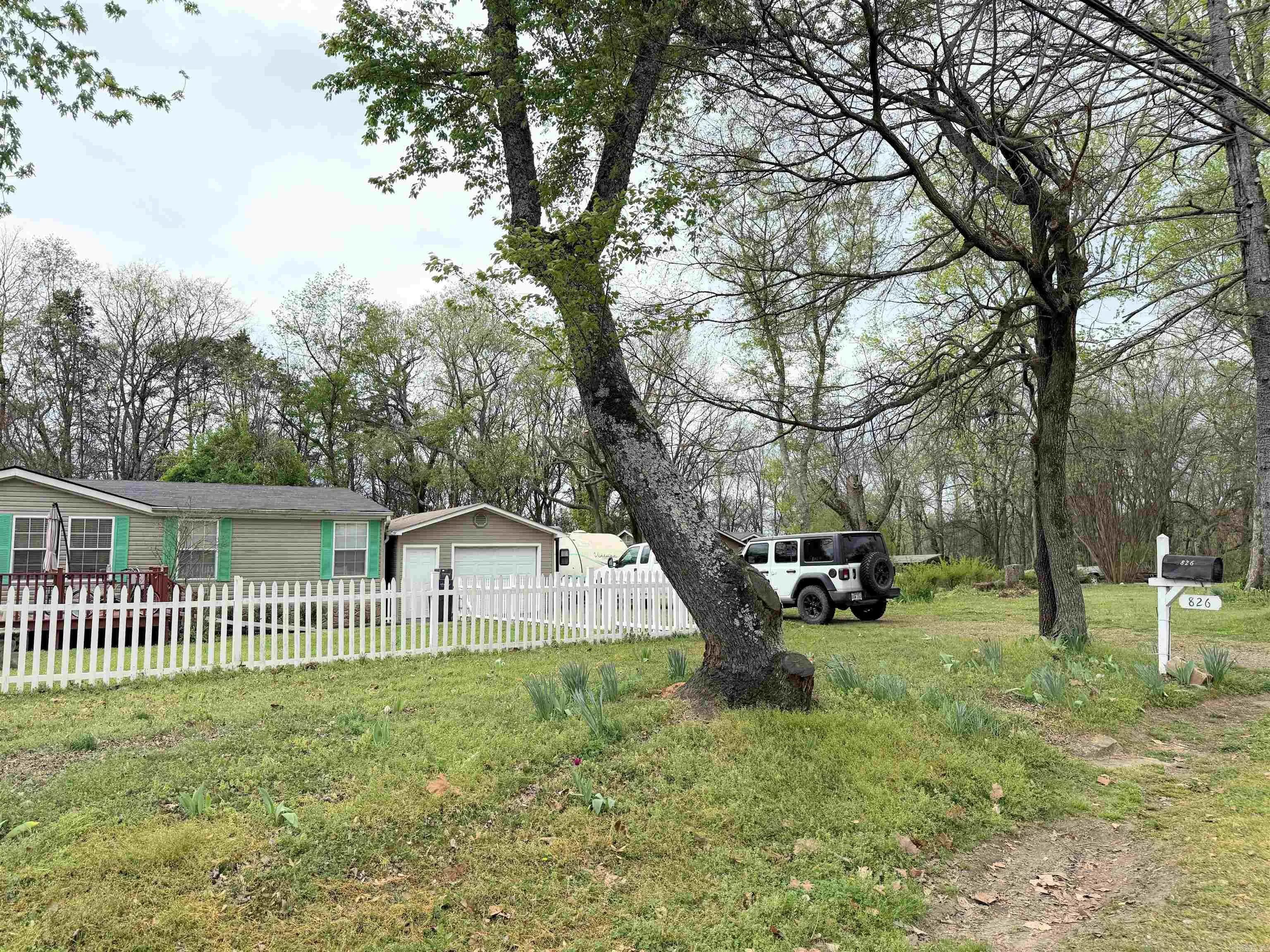Property at 826  Cabin creek - Image 22
