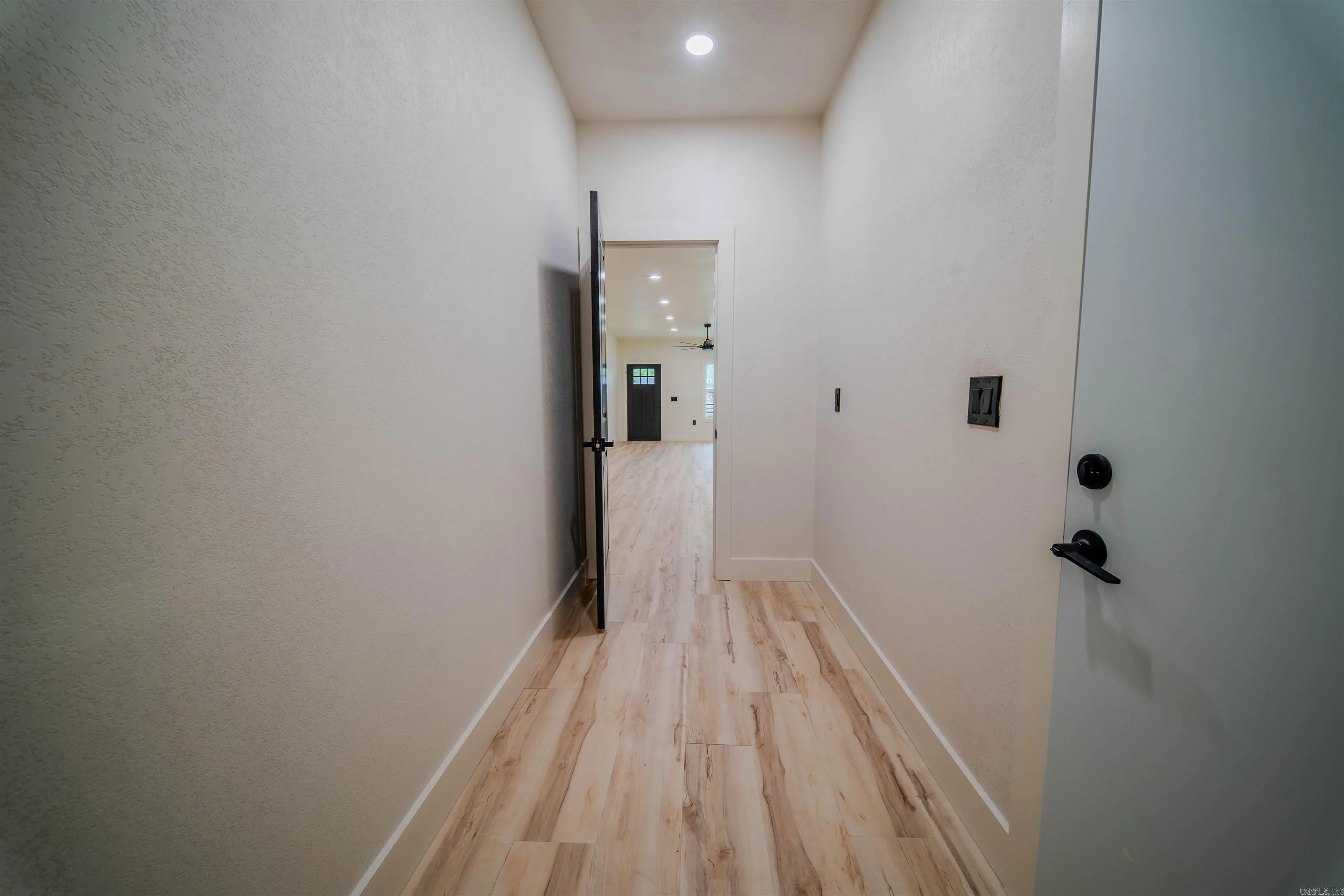 Property at 475  Hawkins - Image 9