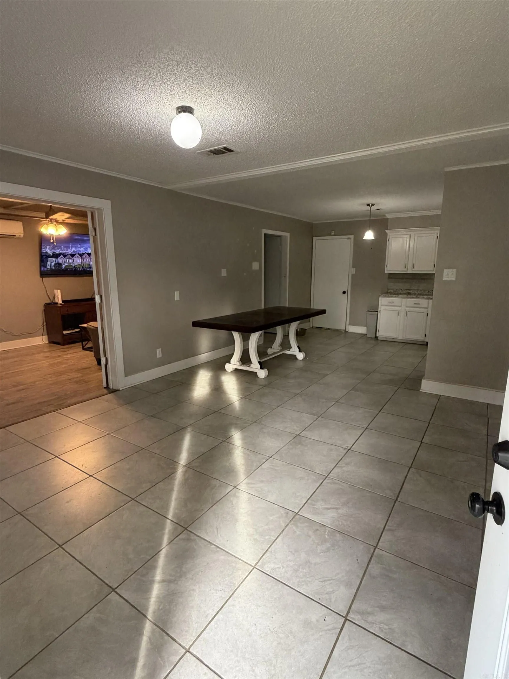 Property at 18  Paige - Image 15