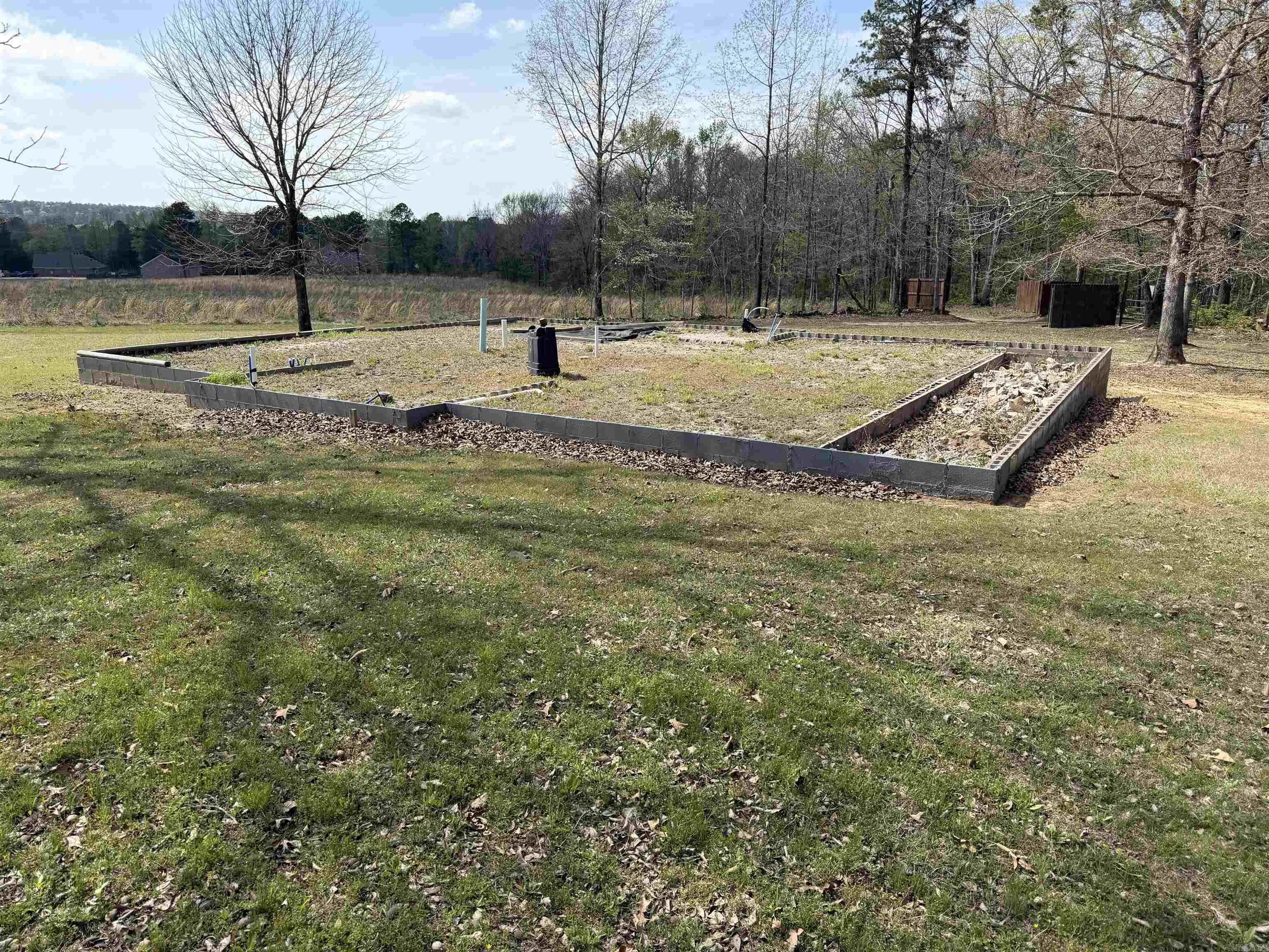 Property at 417  Old military rd - Image 42