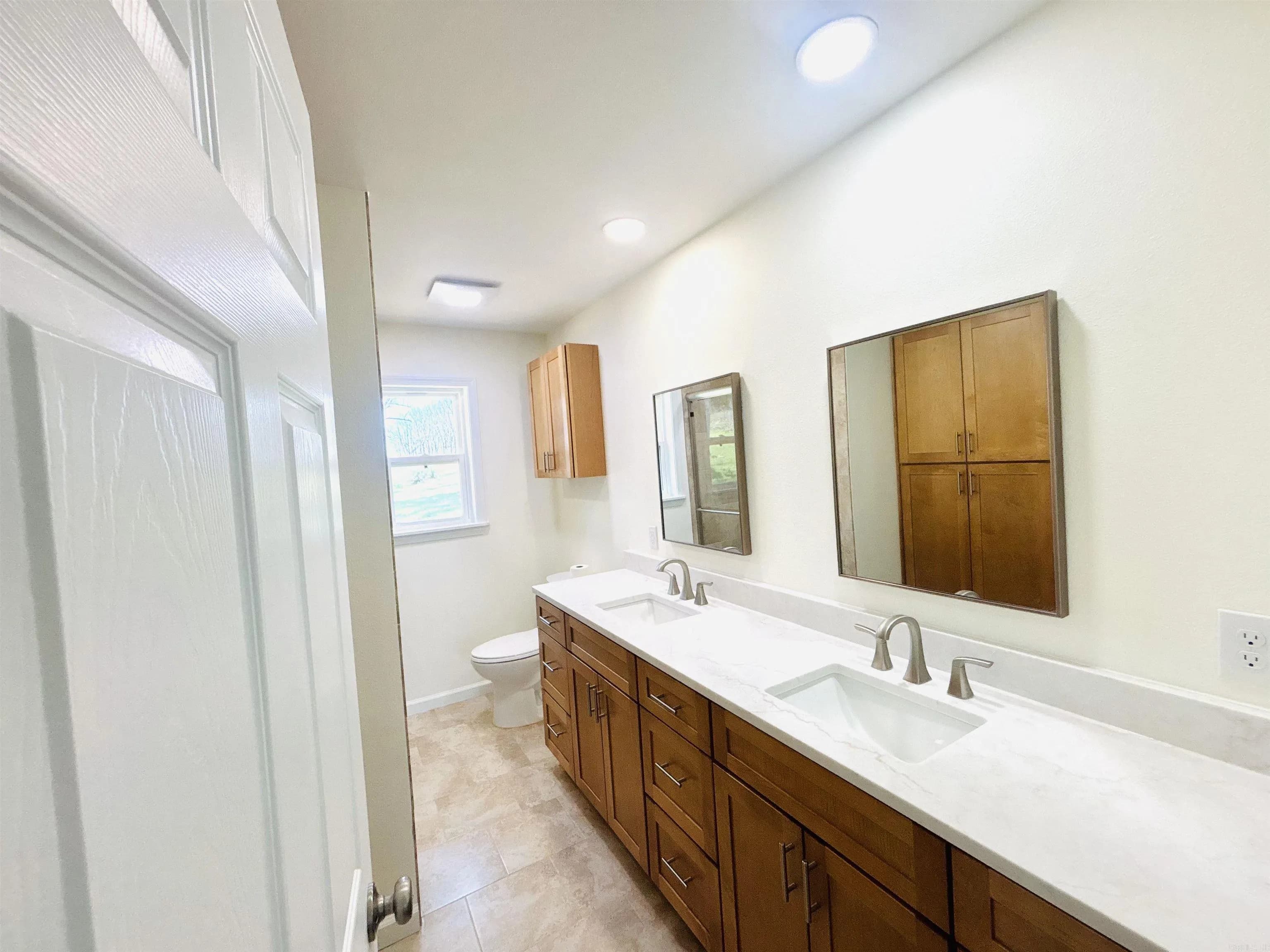 Property at 233  South mountain - Image 41