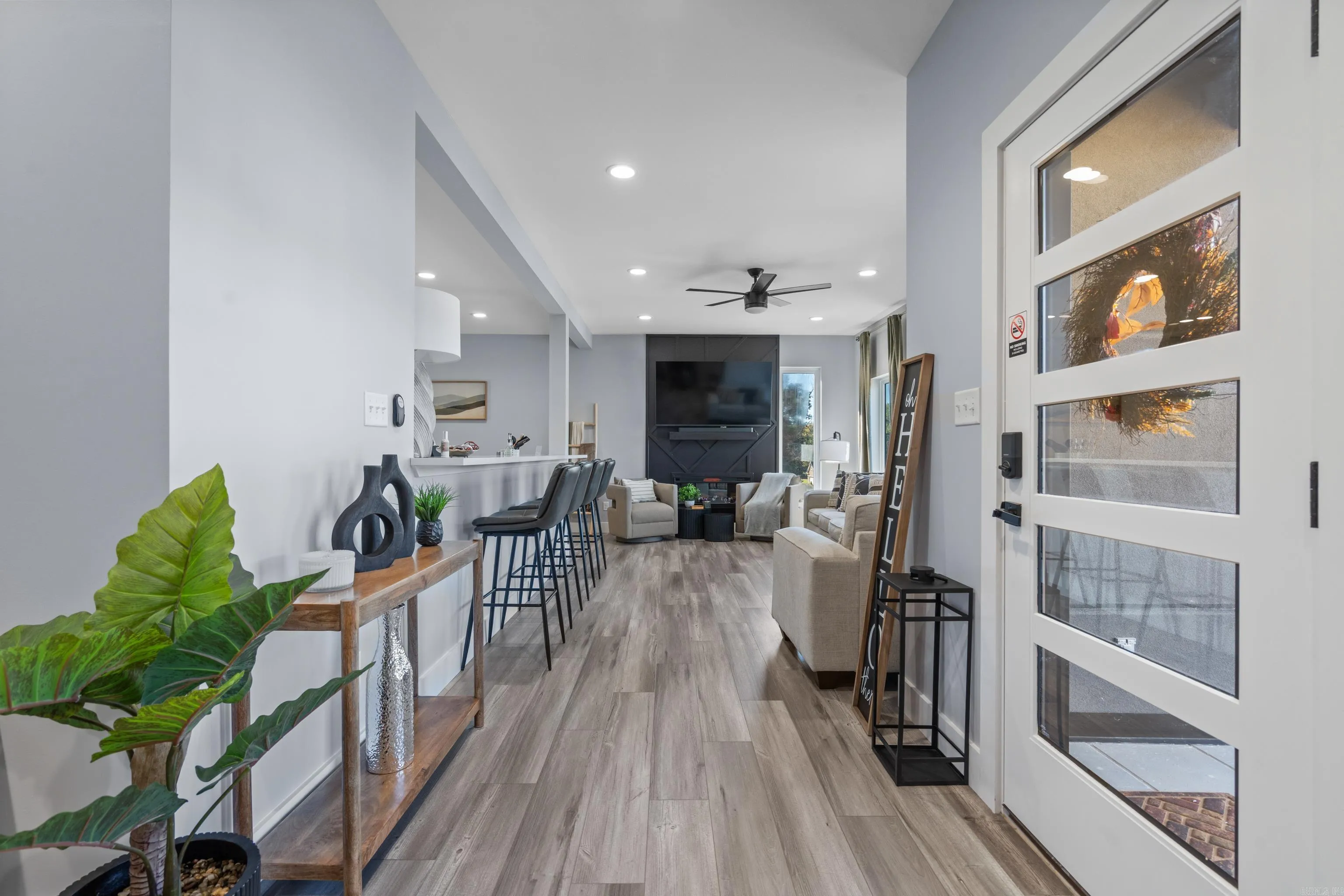 Property at 106  Hunterscove - Image 2