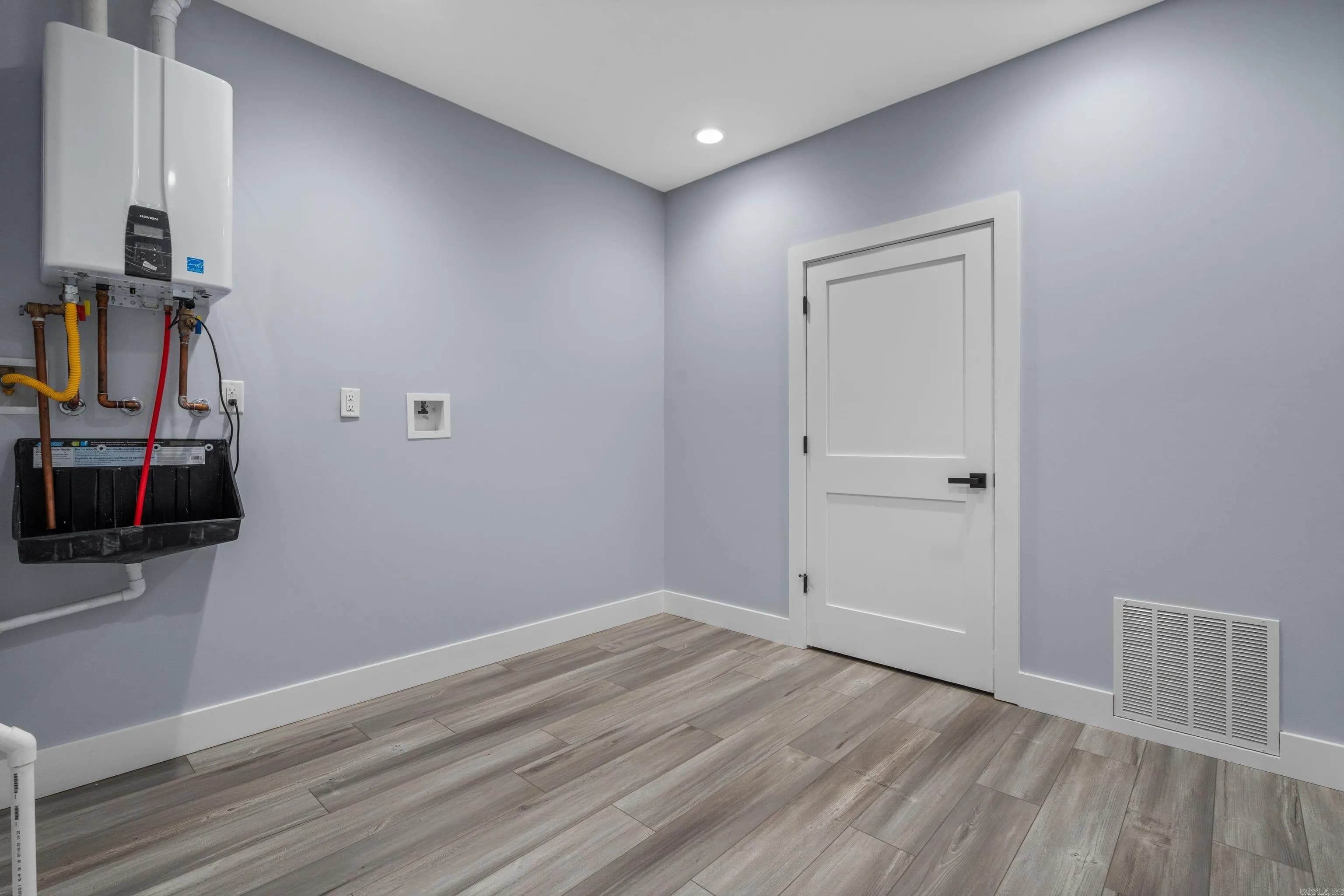 Property at 106  Hunterscove - Image 17