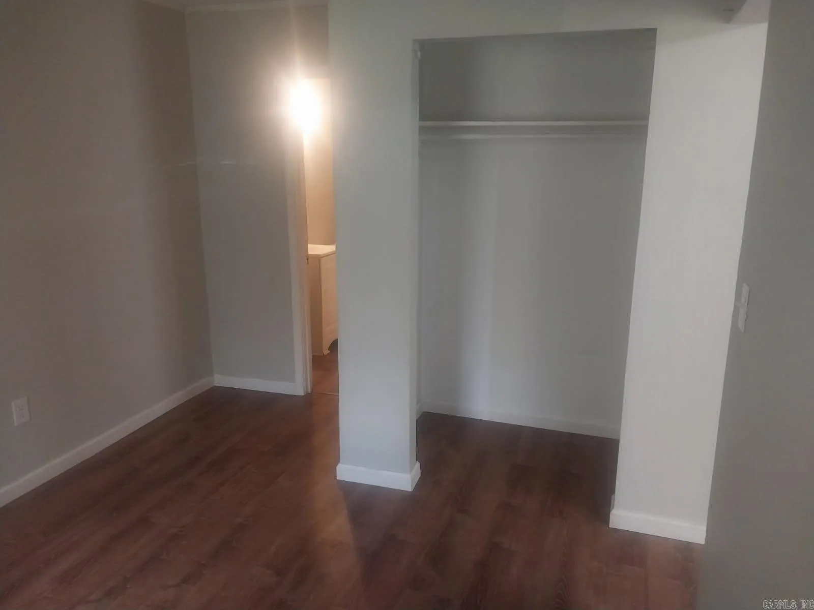 Property at 521 W 2nd - Image 4