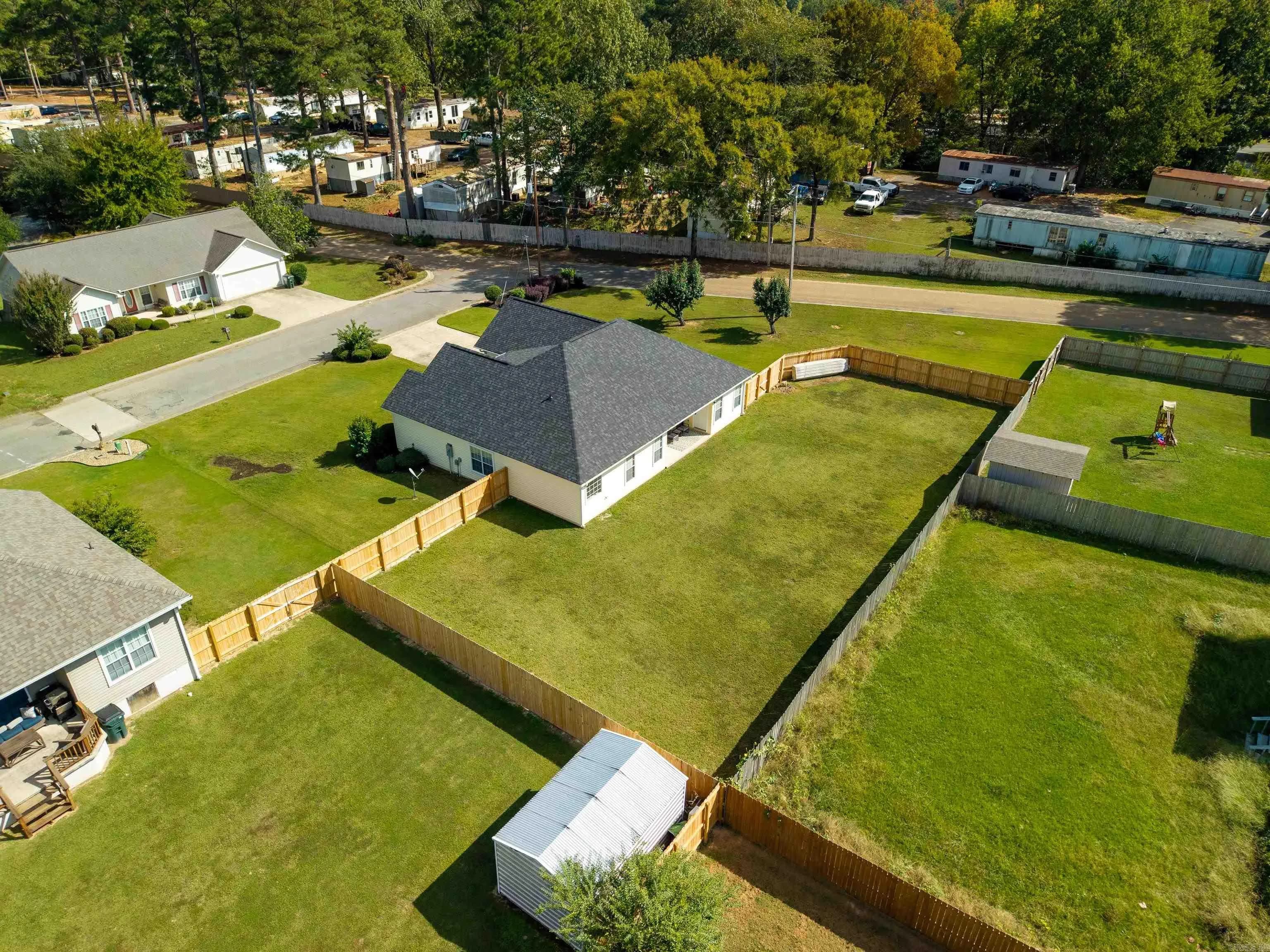 Property at 105  Wyatt cove - Image 45