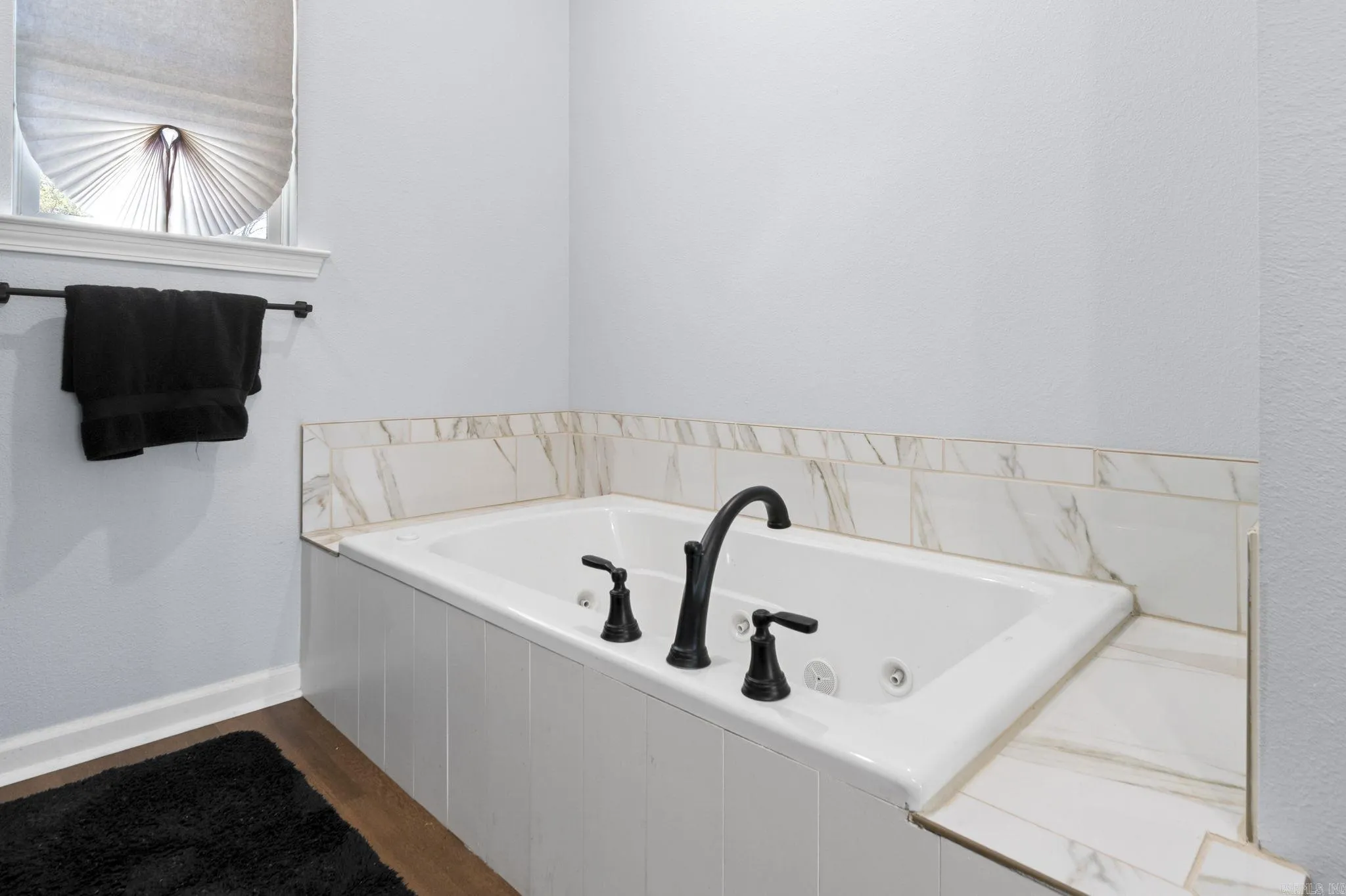 Property at 103  Church - Image 25