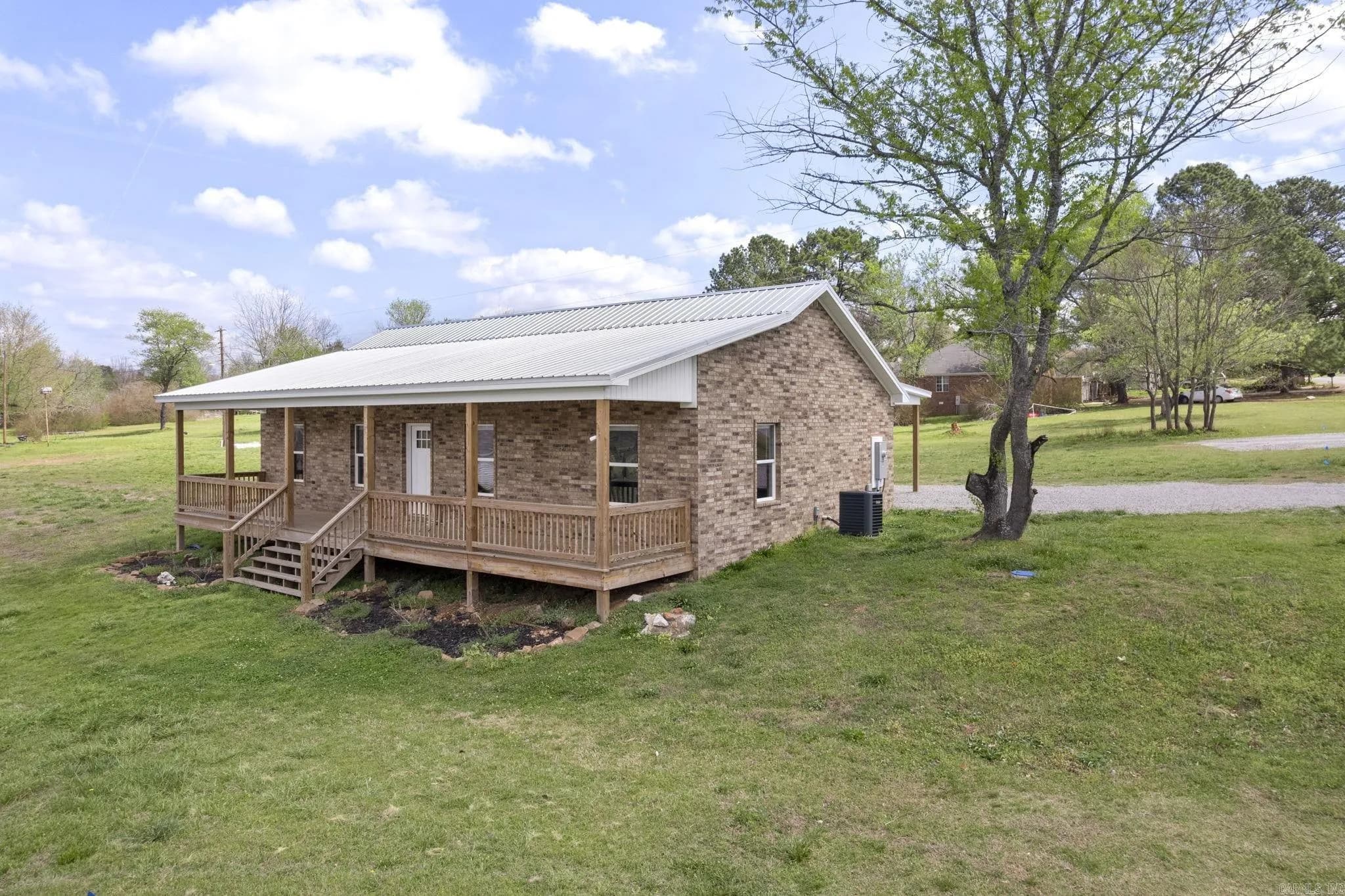 Property at 103  Church - Image 4