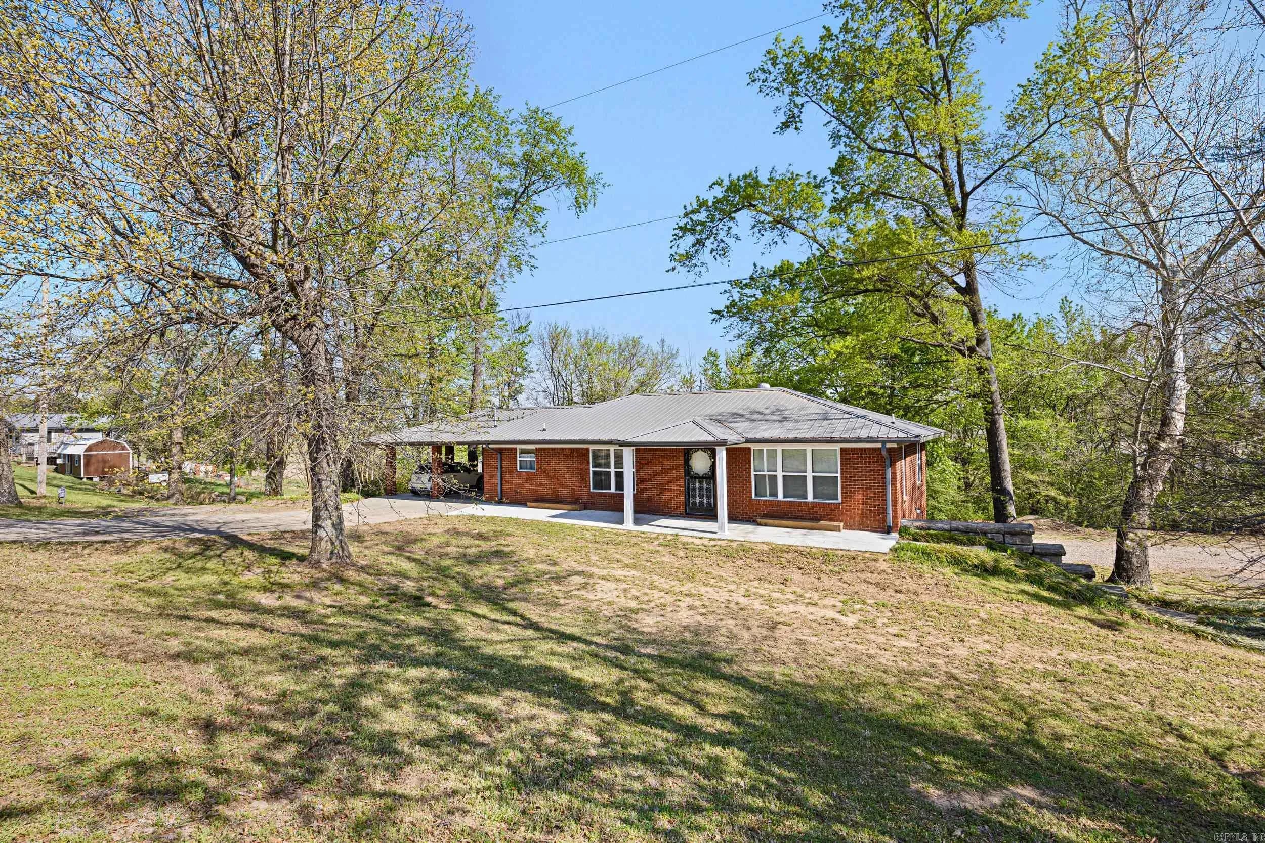 Property at 52 W Parish - Image 1