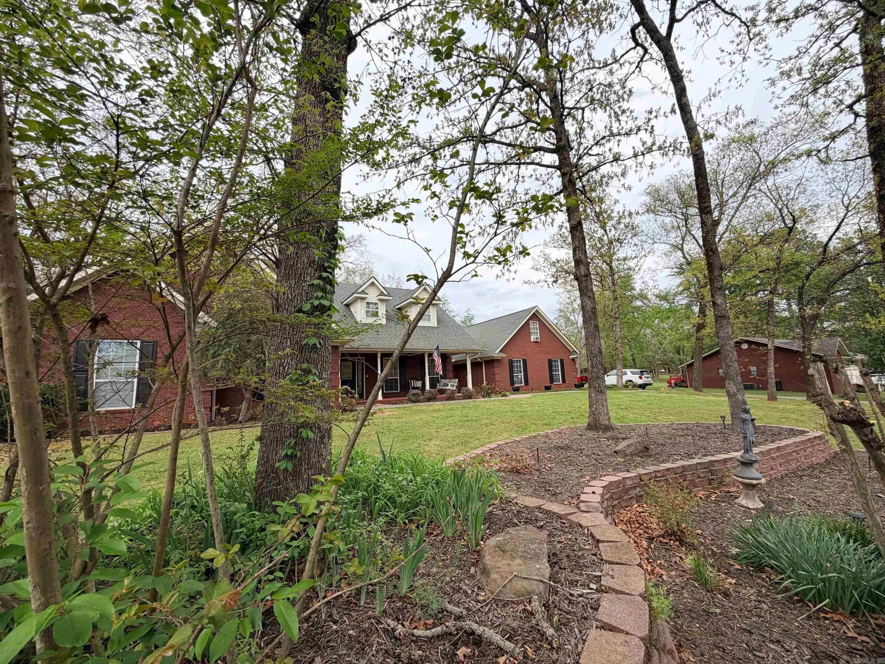 Property at 14  Jamie - Image 7