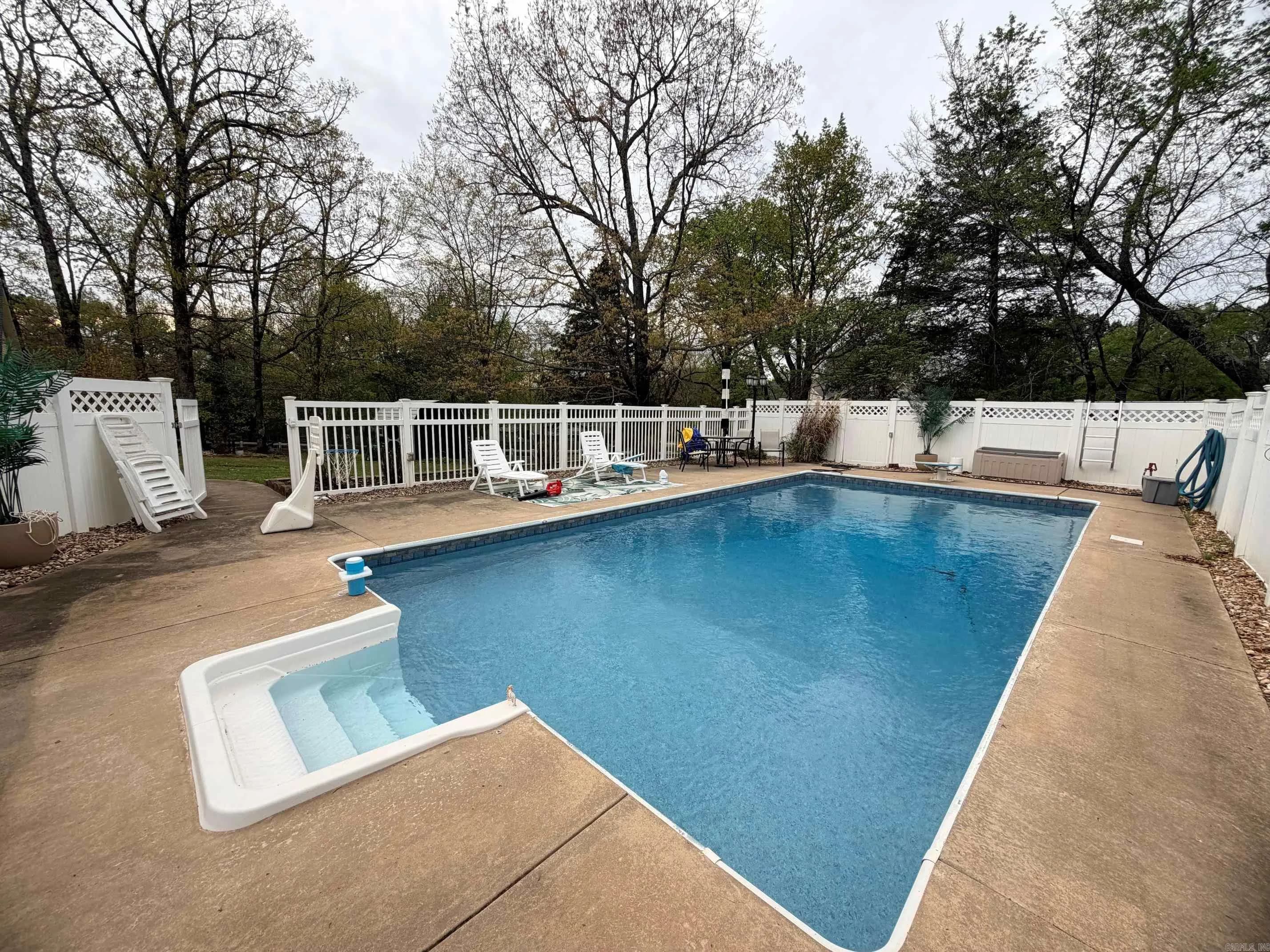 Property at 14  Jamie - Image 29