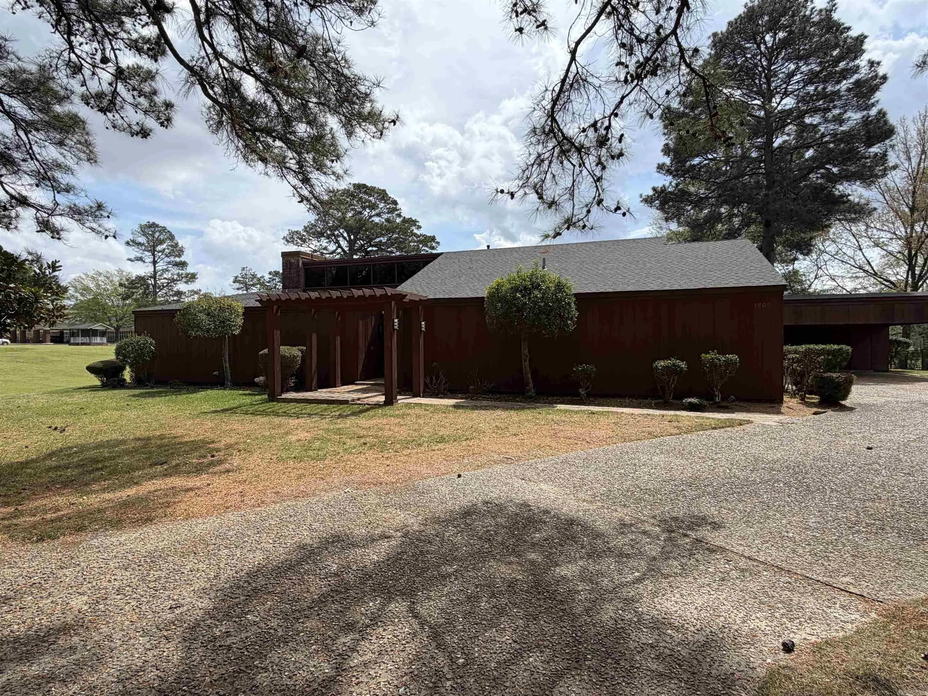 Property at 1206 W 46th - Image 3