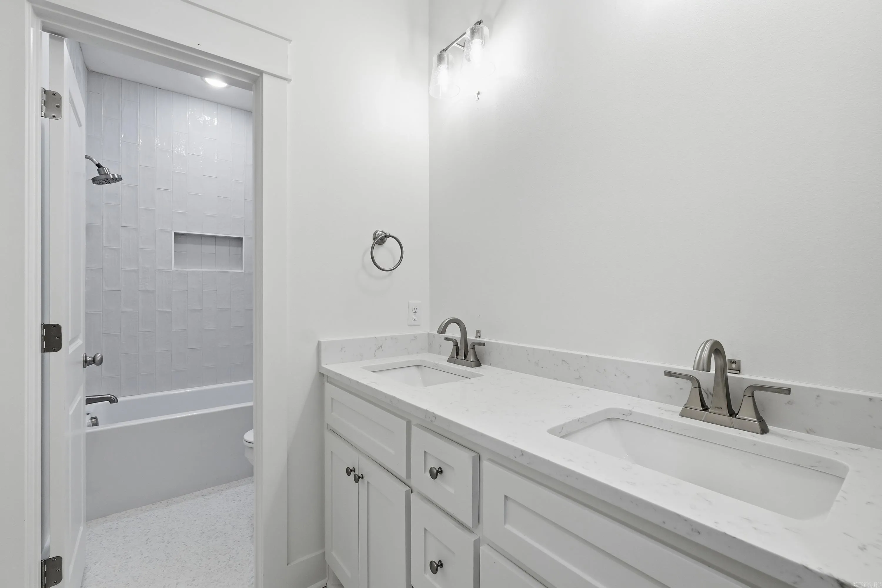 Property at 5  Talon ln. - Image 42