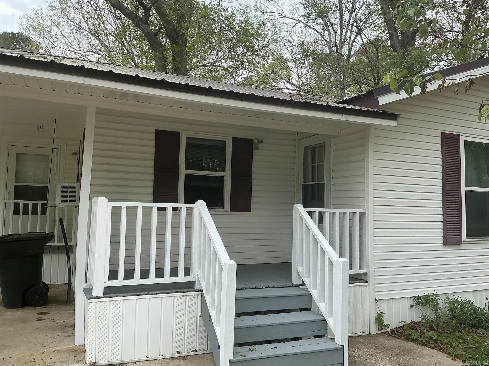 Property at 950  Hancock - Image 3