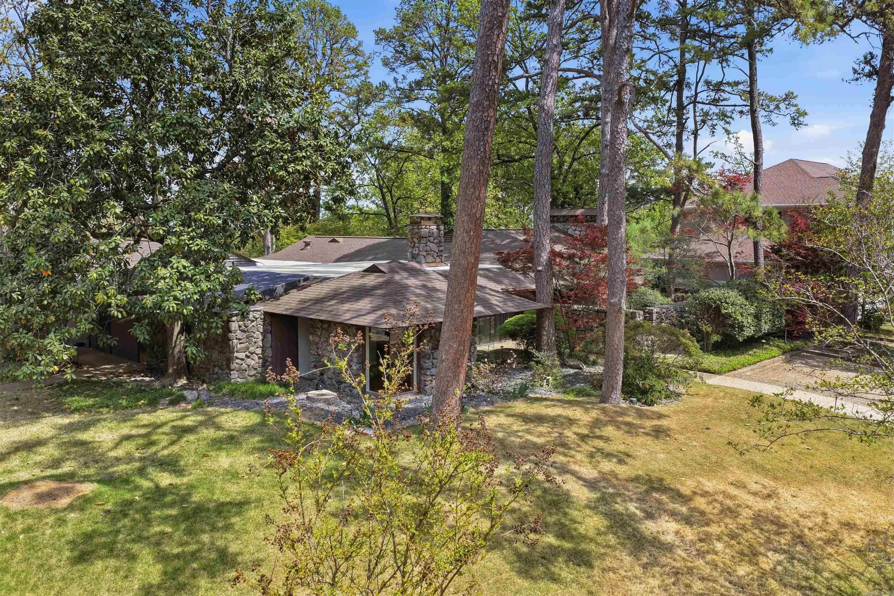 Property at 2  Glenridge road - Image 2