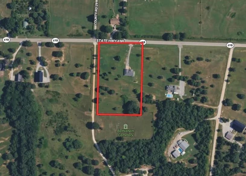 Property at 740  Ar 69b hwy - Image 2