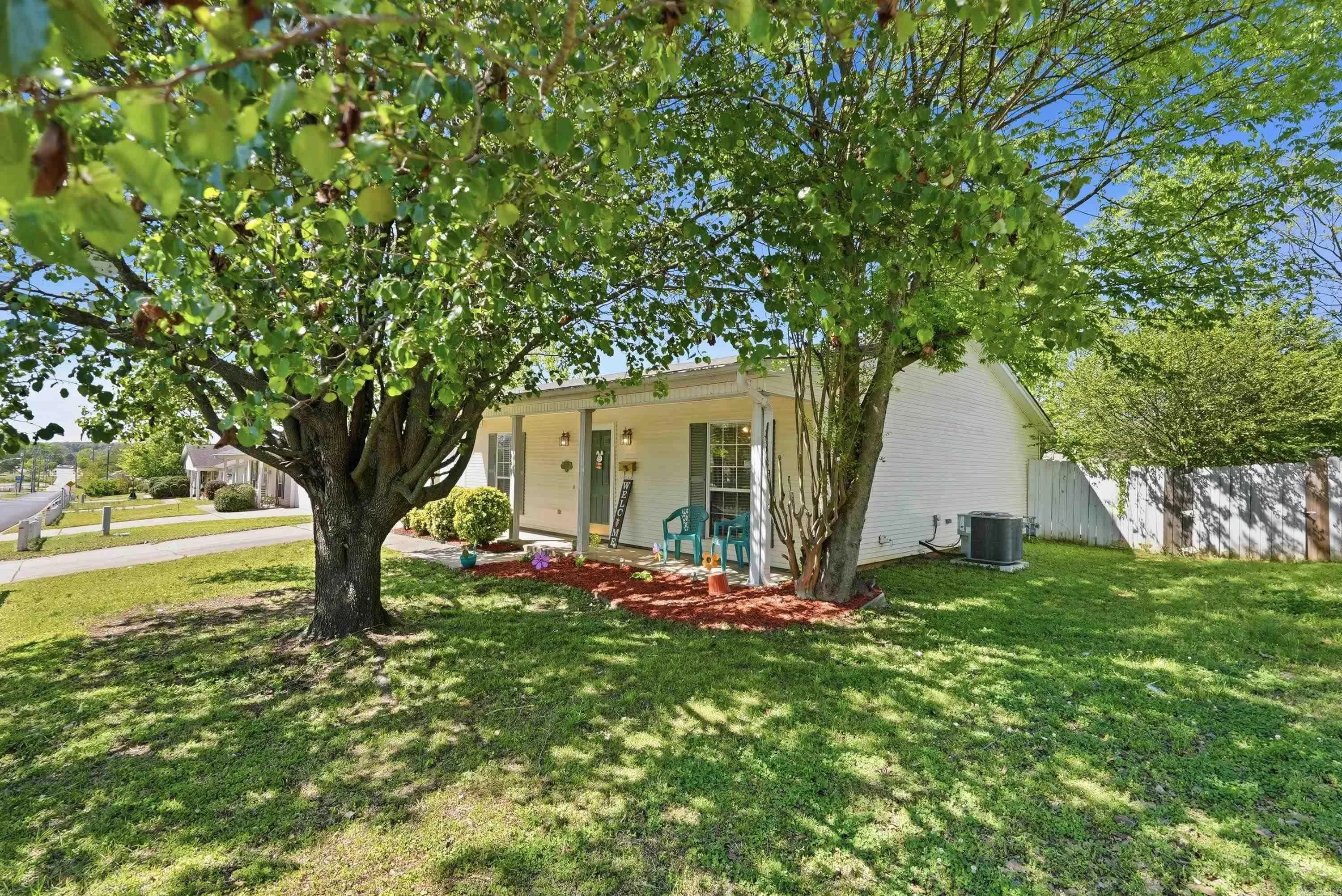 Property at 1209  Jackman - Image 3
