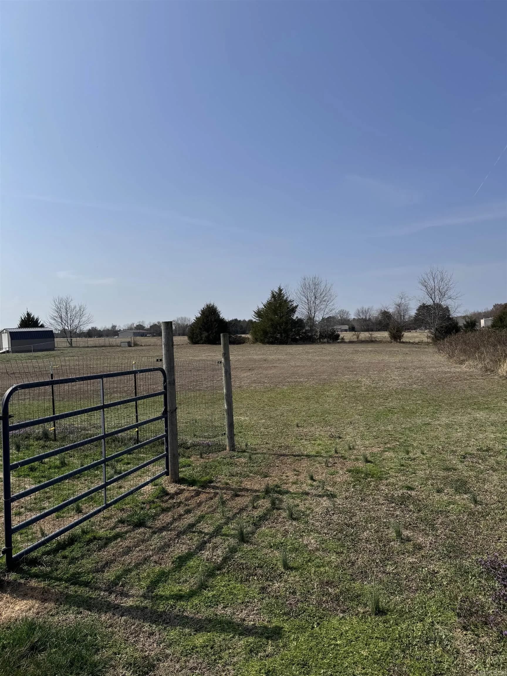 Property at 115  Greg sneed - Image 4