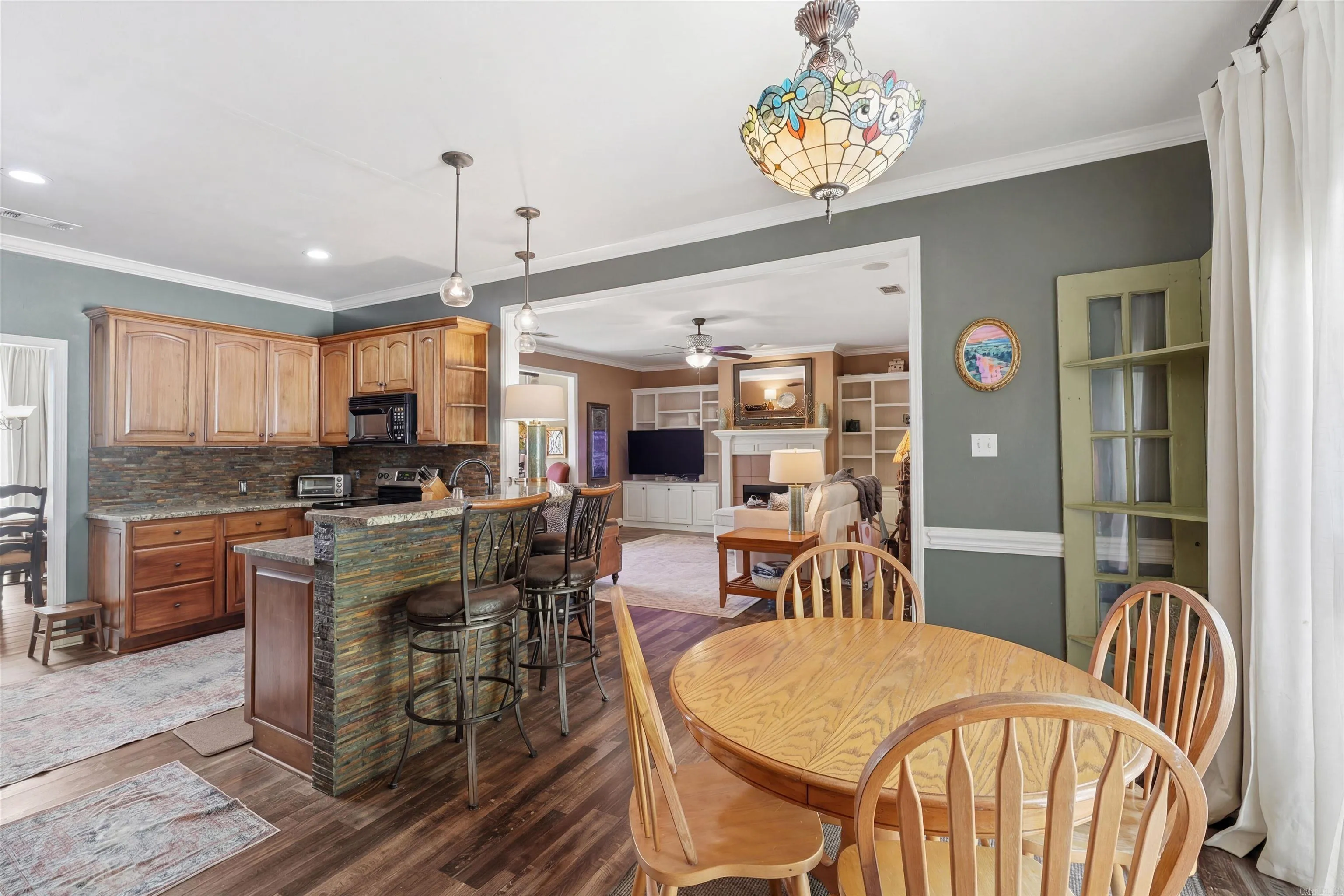 Property at 2832  Timbercreek - Image 21
