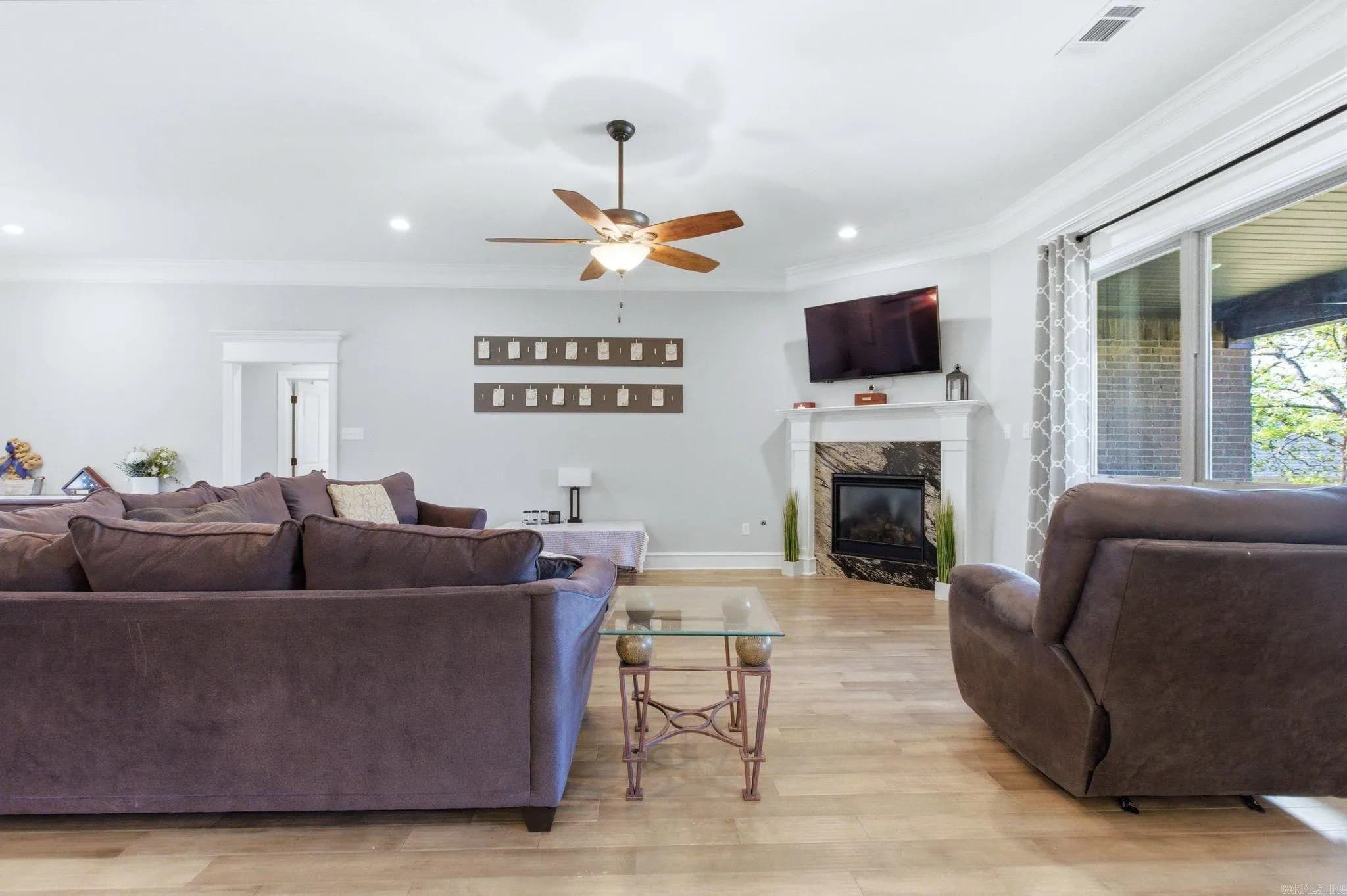 Property at 2917  Moonstone - Image 19