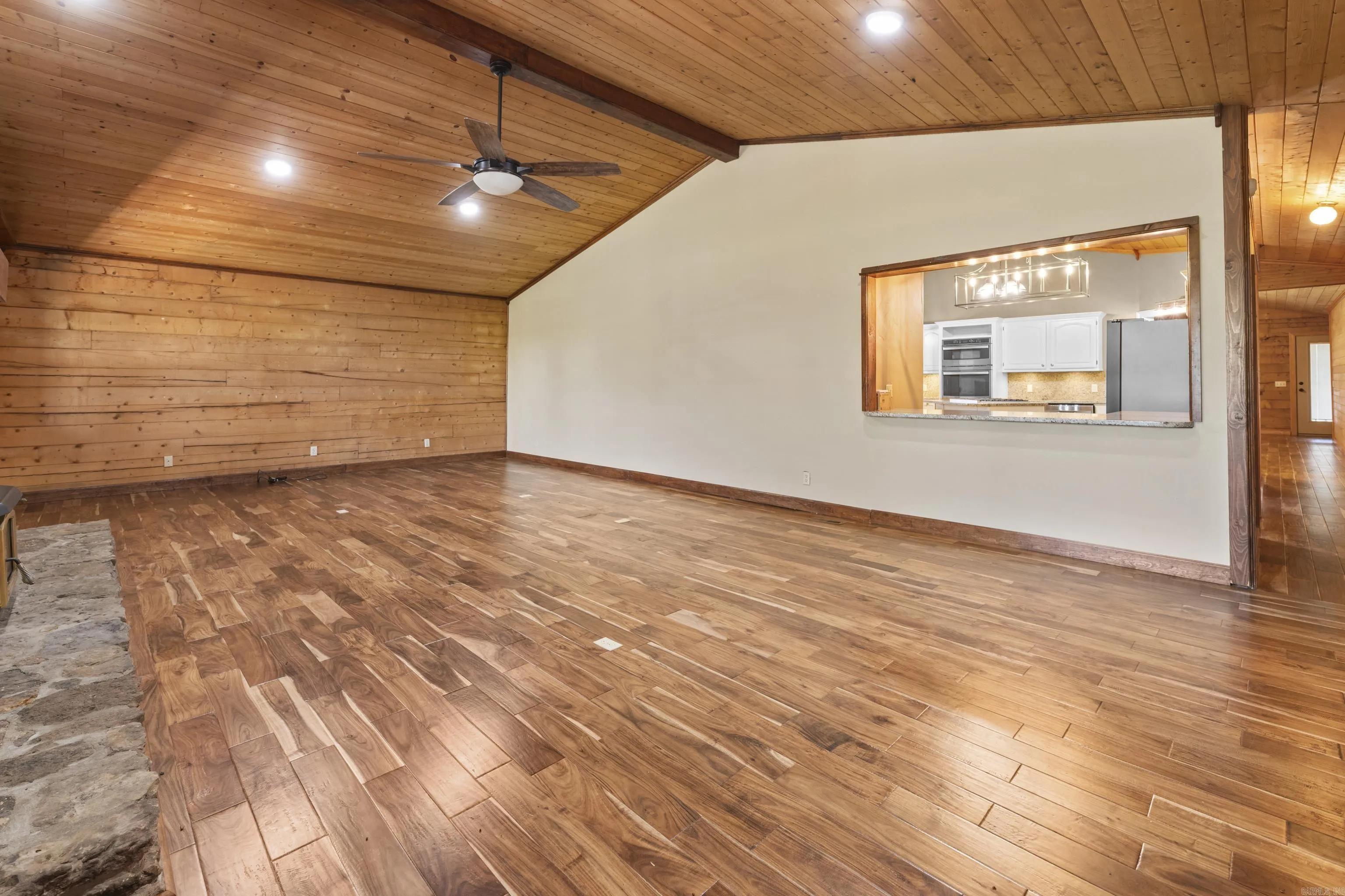 Property at 50  Tnt ln. - Image 17