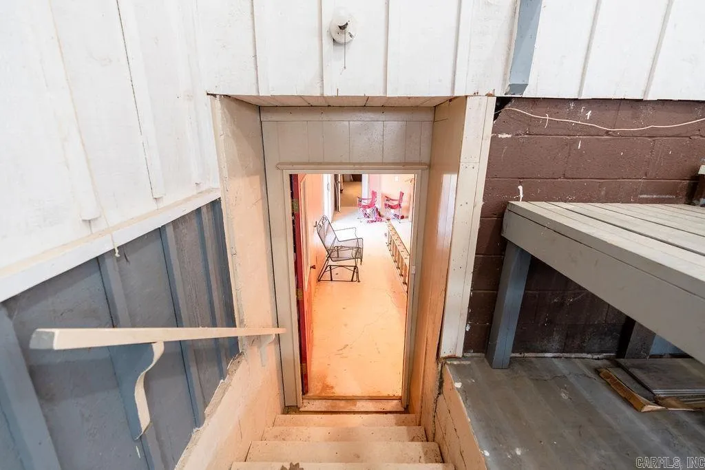 Property at 38 W Woodland - Image 33