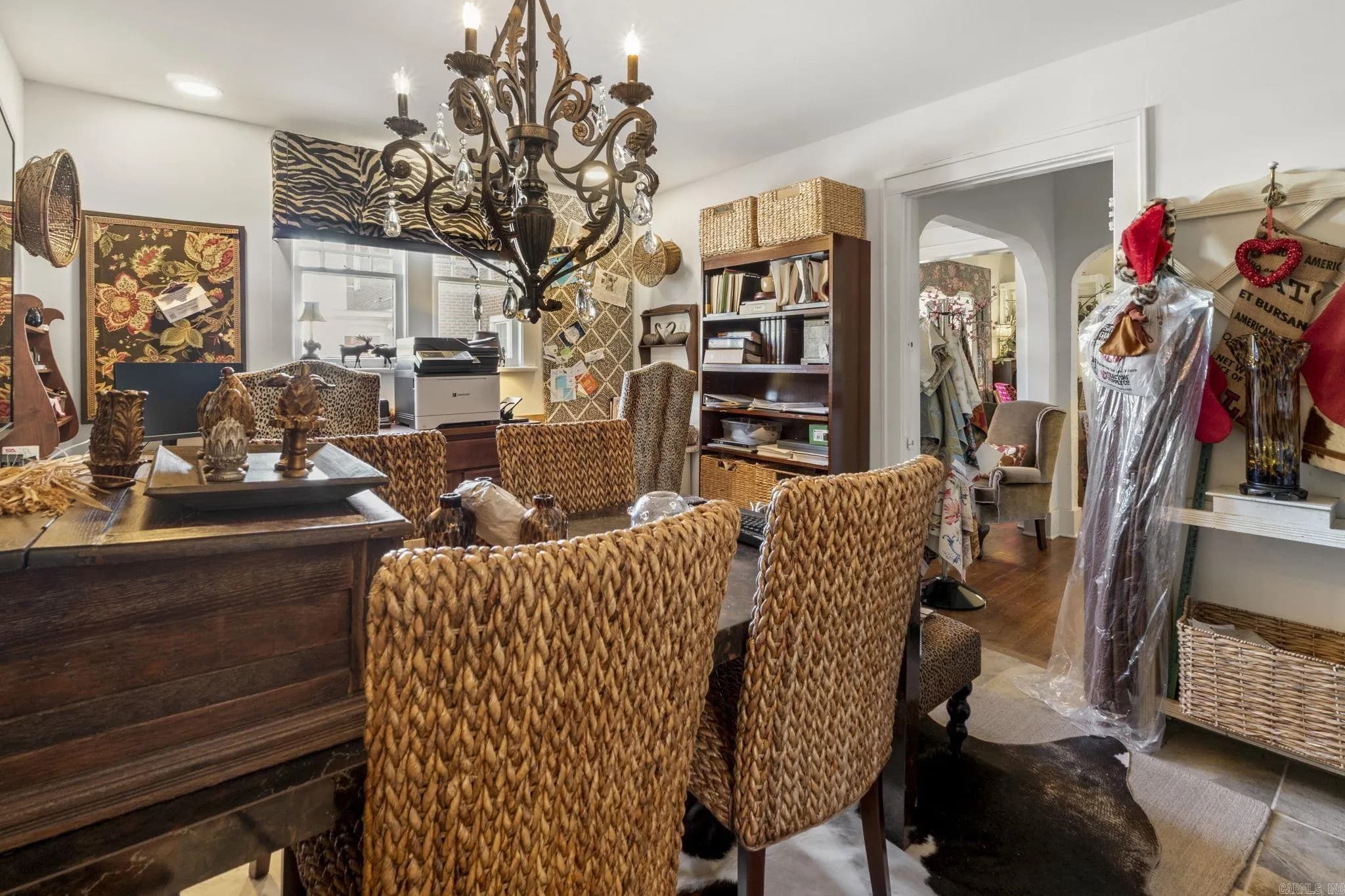 Property at 3125  John f kennedy - Image 27