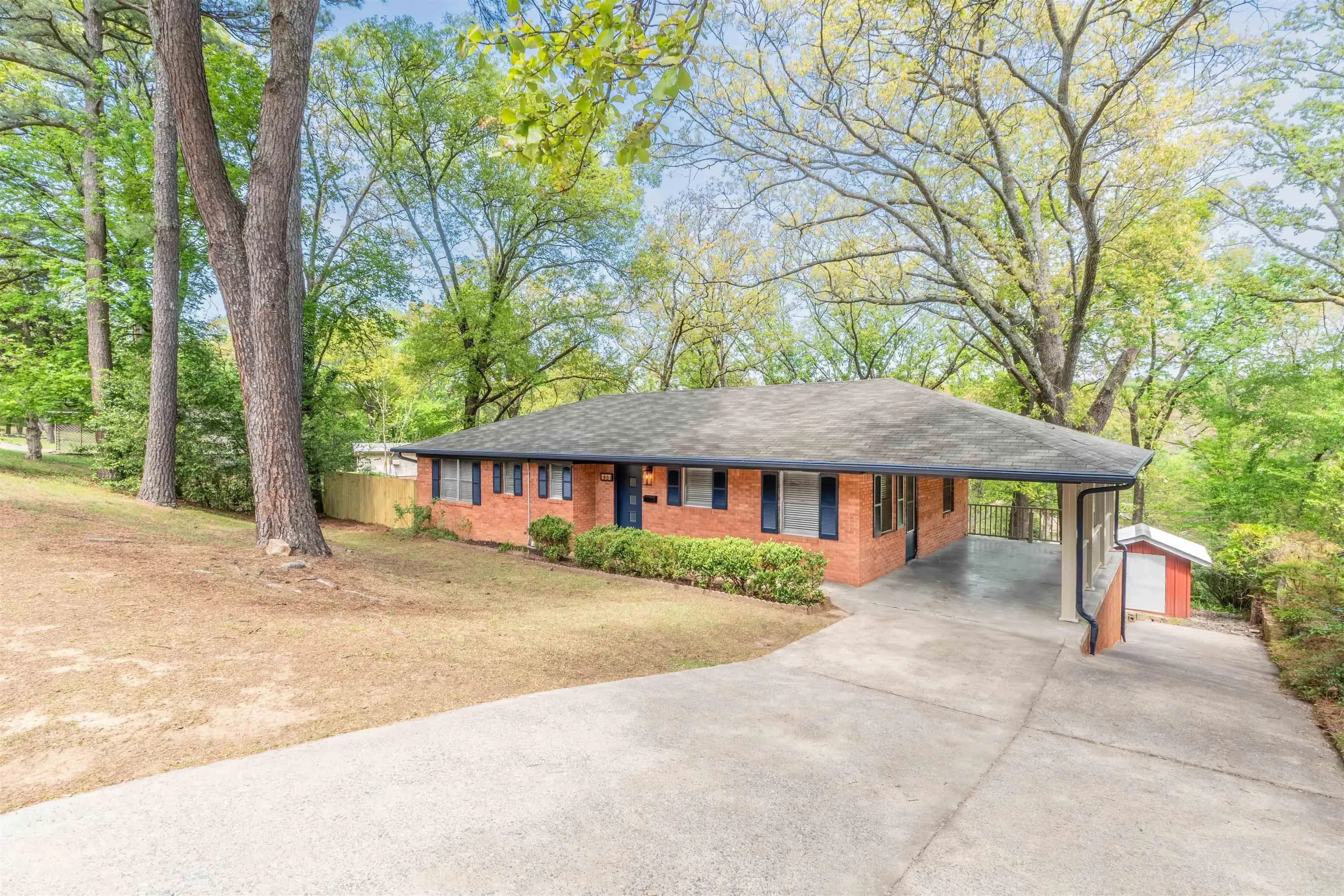 Property at 901 E H - Image 2