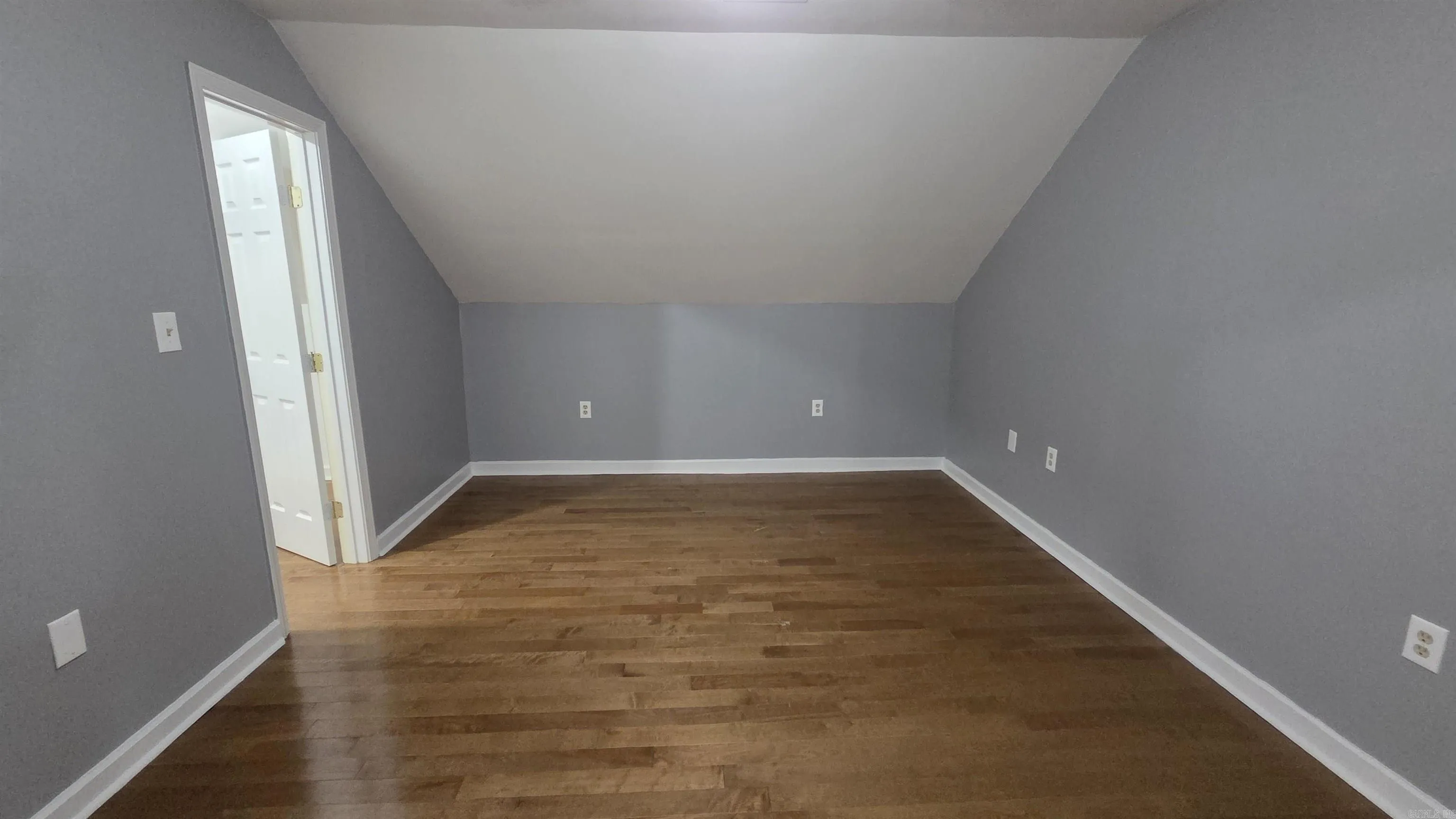 Property at 20  Forest glades cir - Image 35