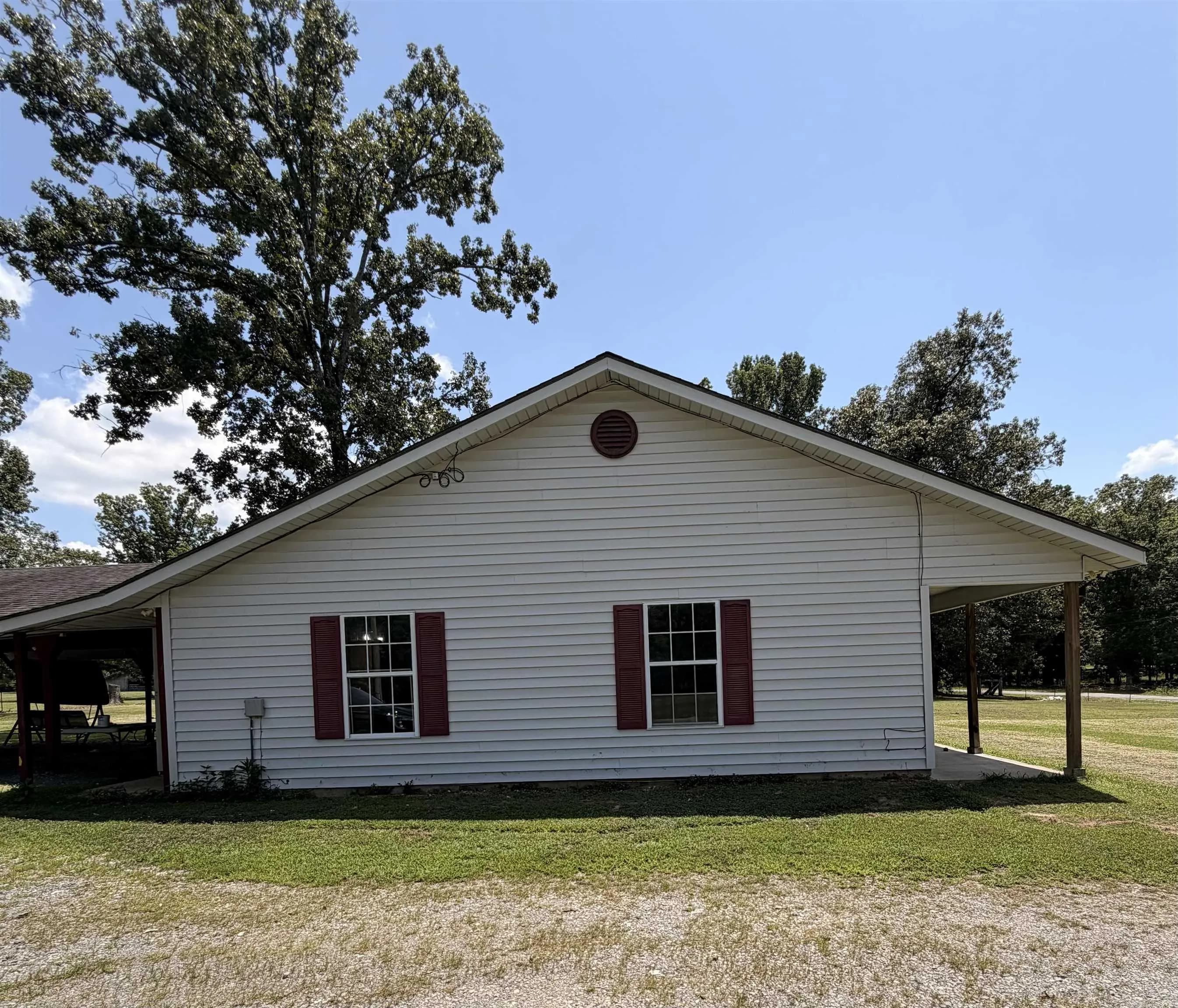 Property at 450  Pinewood - Image 19
