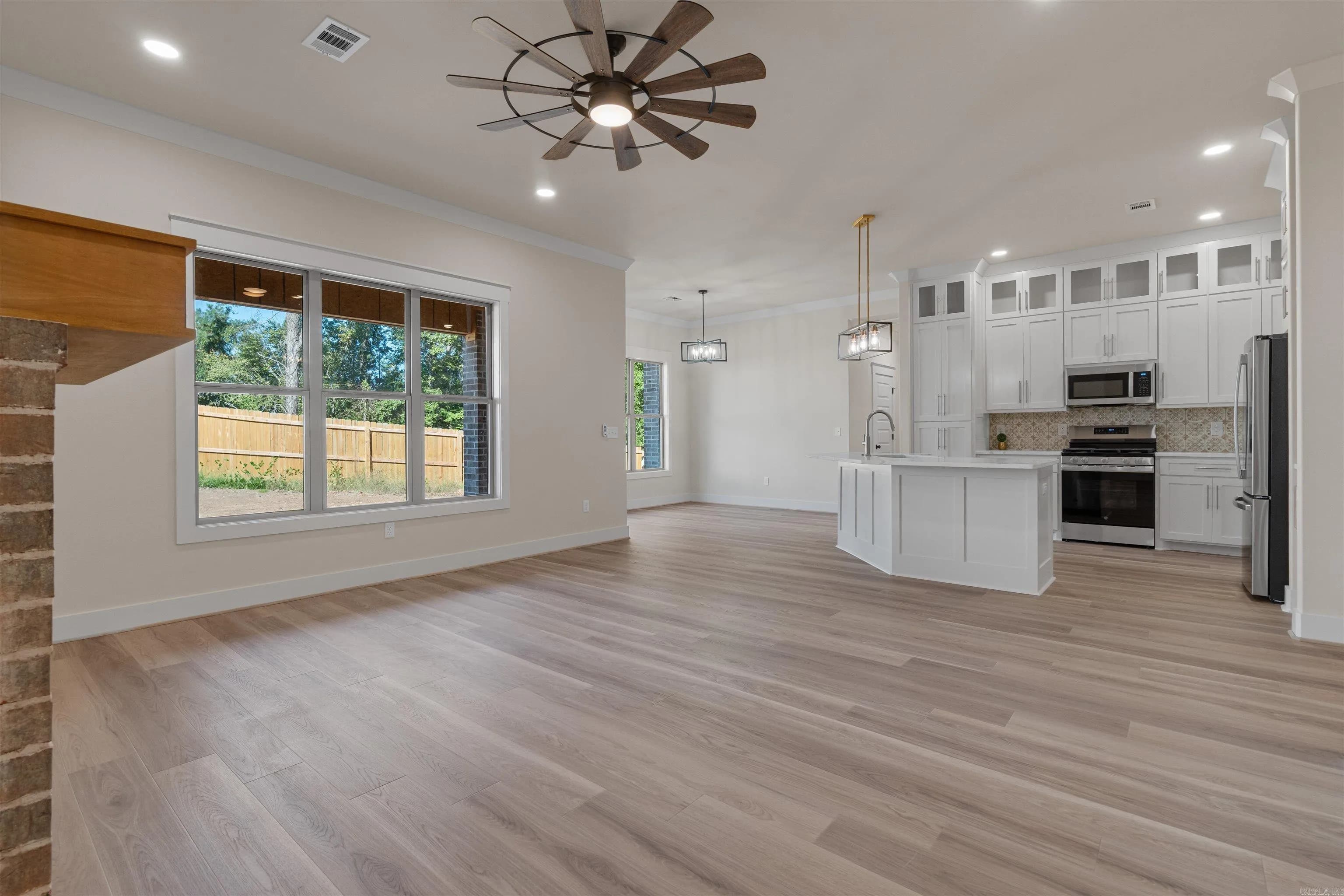 Property at 309 N 26th - Image 13