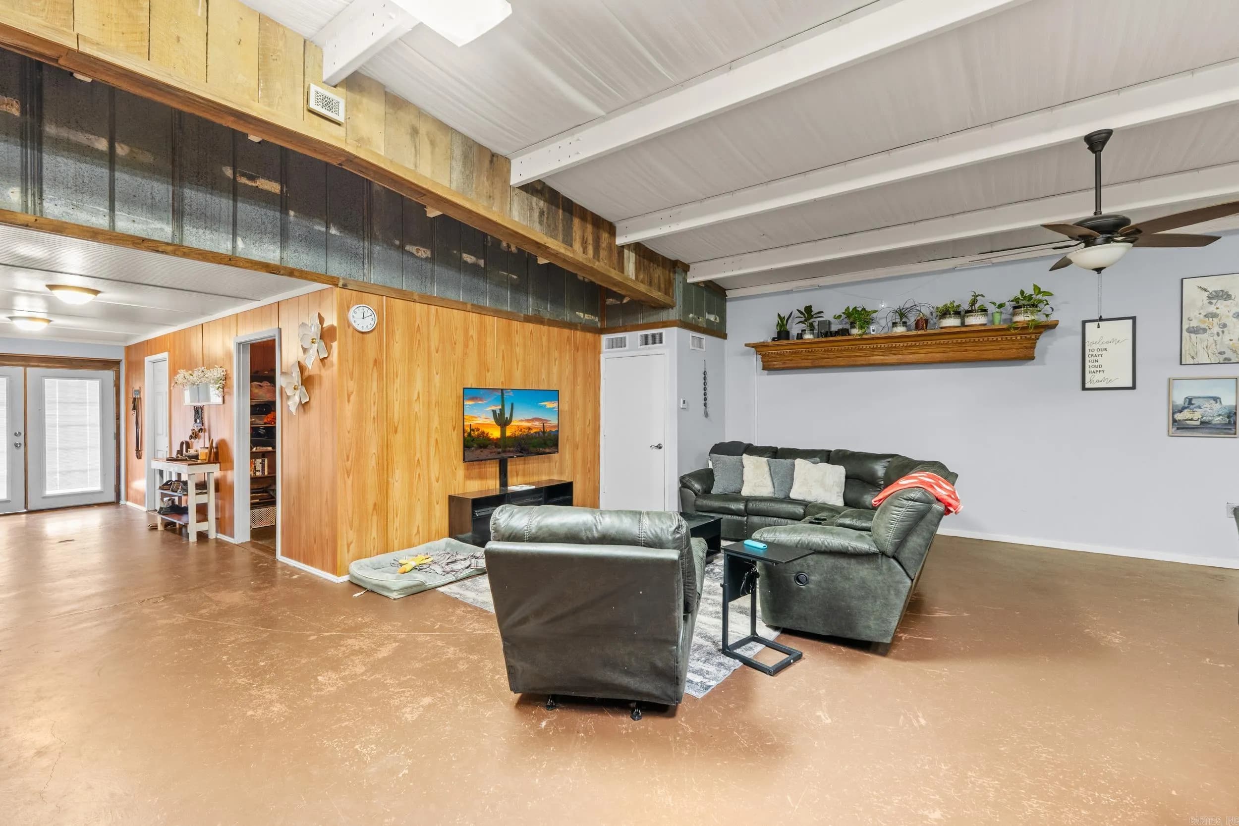 Property at 1526  Hwy 65 n - Image 14