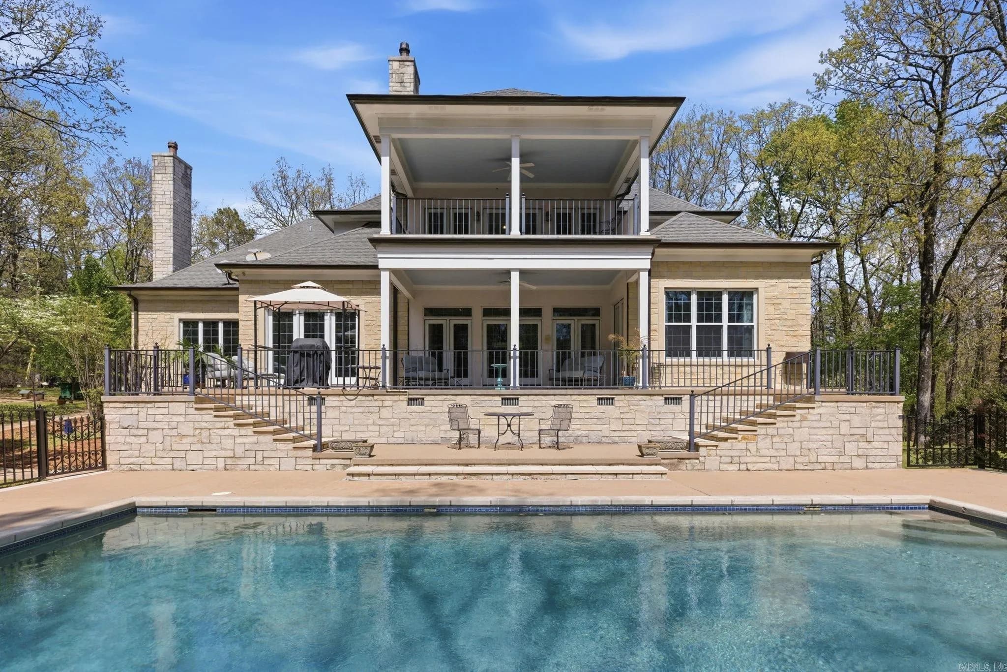 Property at 10  Iron horse - Image 45