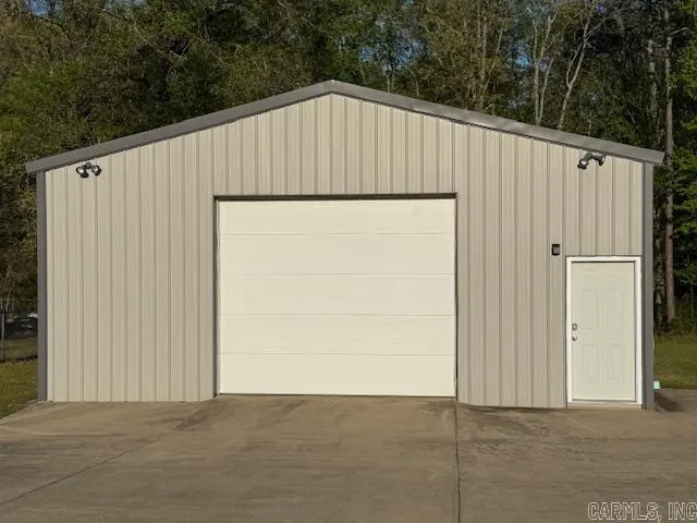 Property at 266  Lillianwood drive - Image 3
