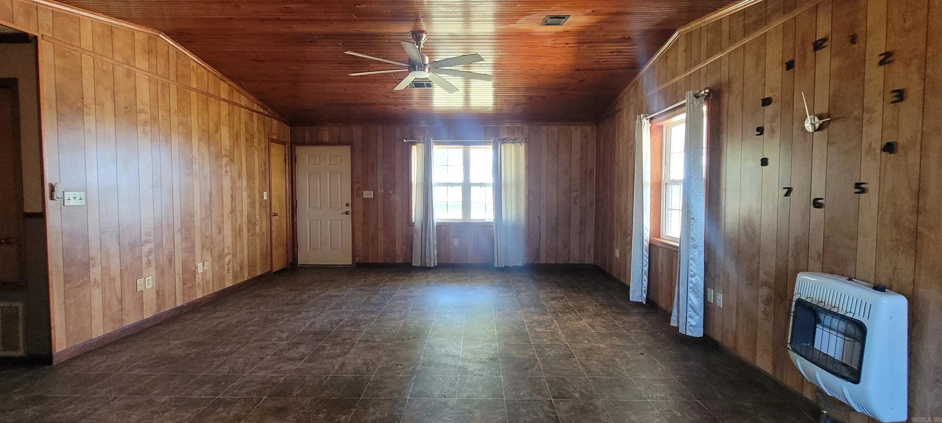 Property at 5299  Highway 33 - Image 18