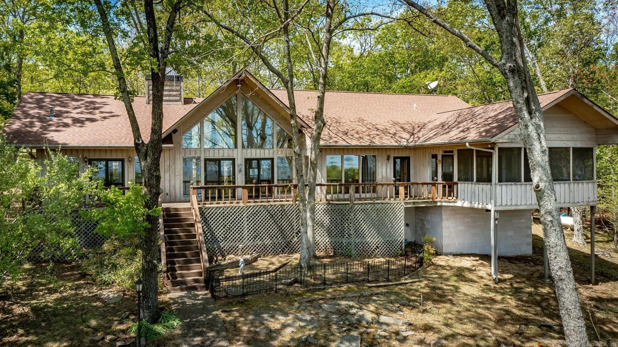 Property at 39 E Bluff - Image 3