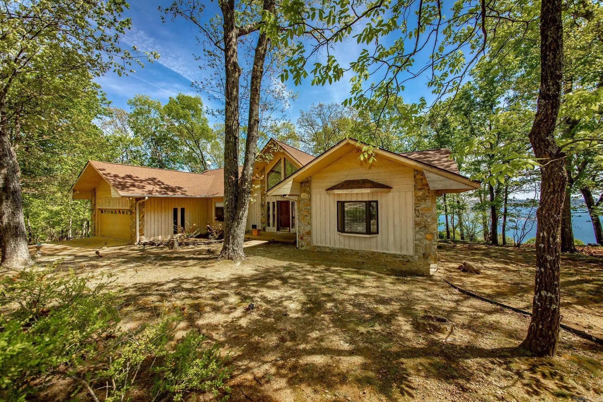 Property at 39 E Bluff - Image 36