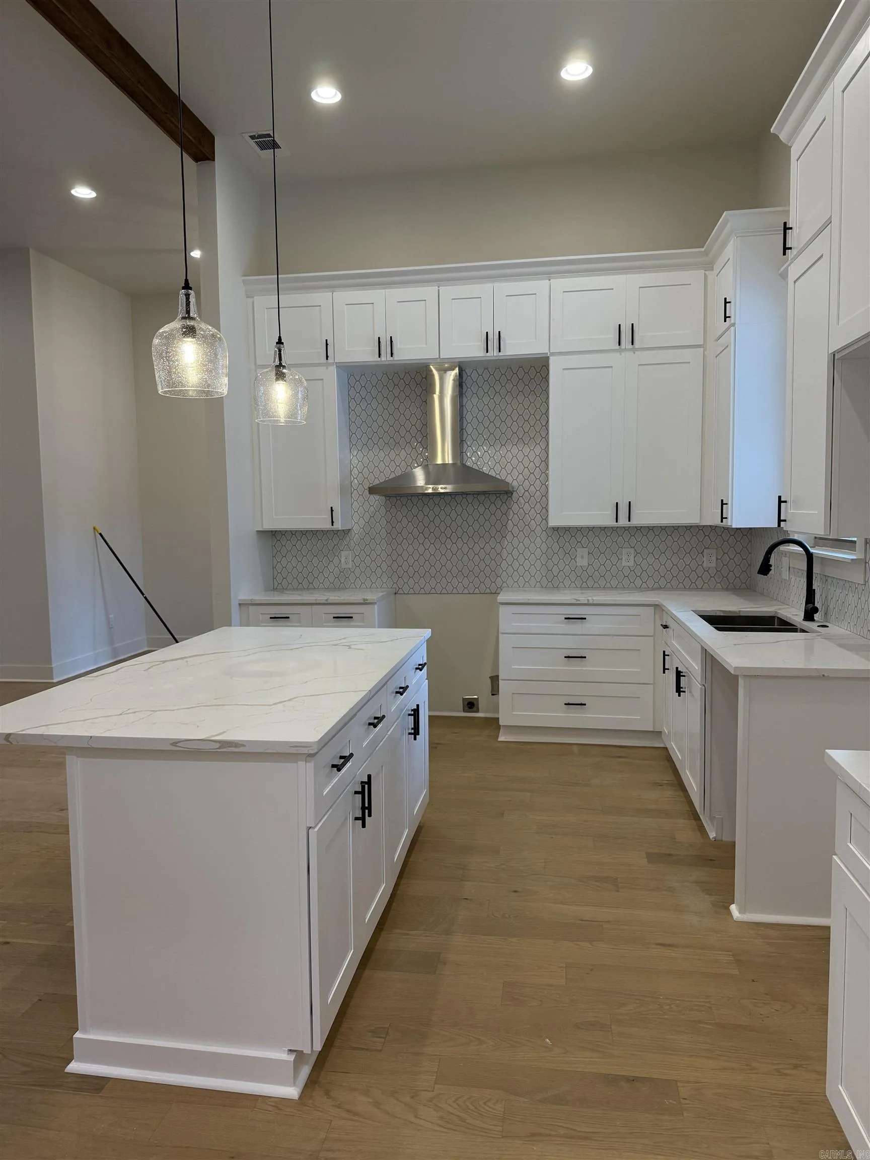 Property at 4055  Kindness - Image 5
