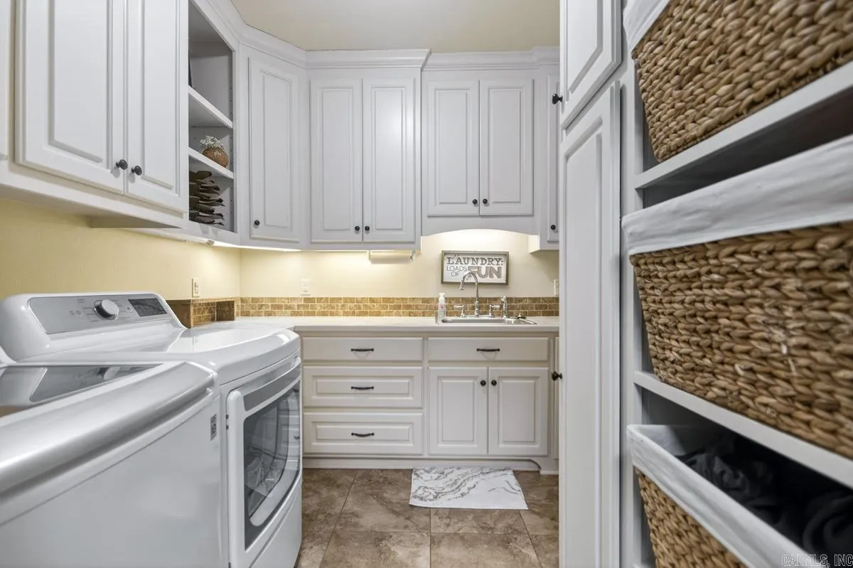 Property at 169  Bald eagle - Image 17