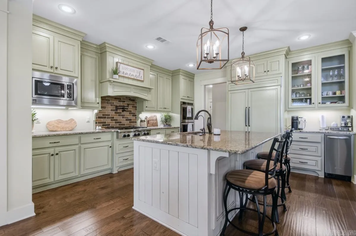 Property at 169  Bald eagle - Image 8
