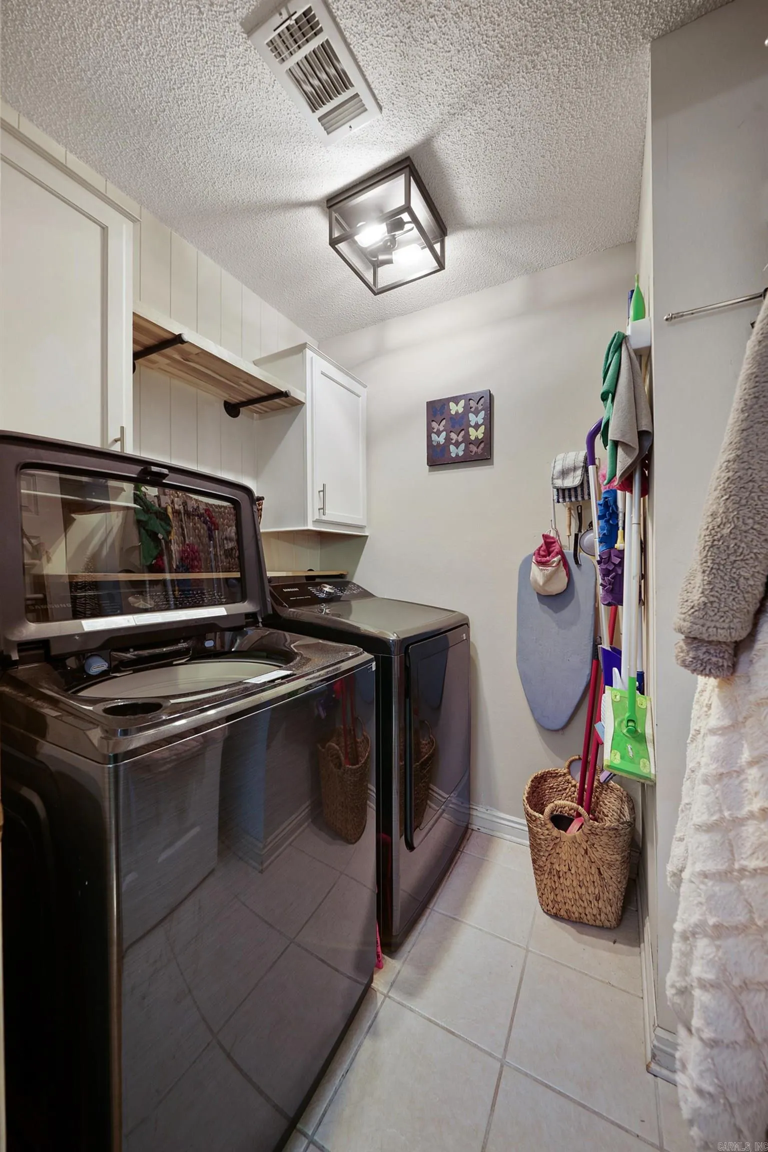 Property at 206  Rodney guthrie - Image 35