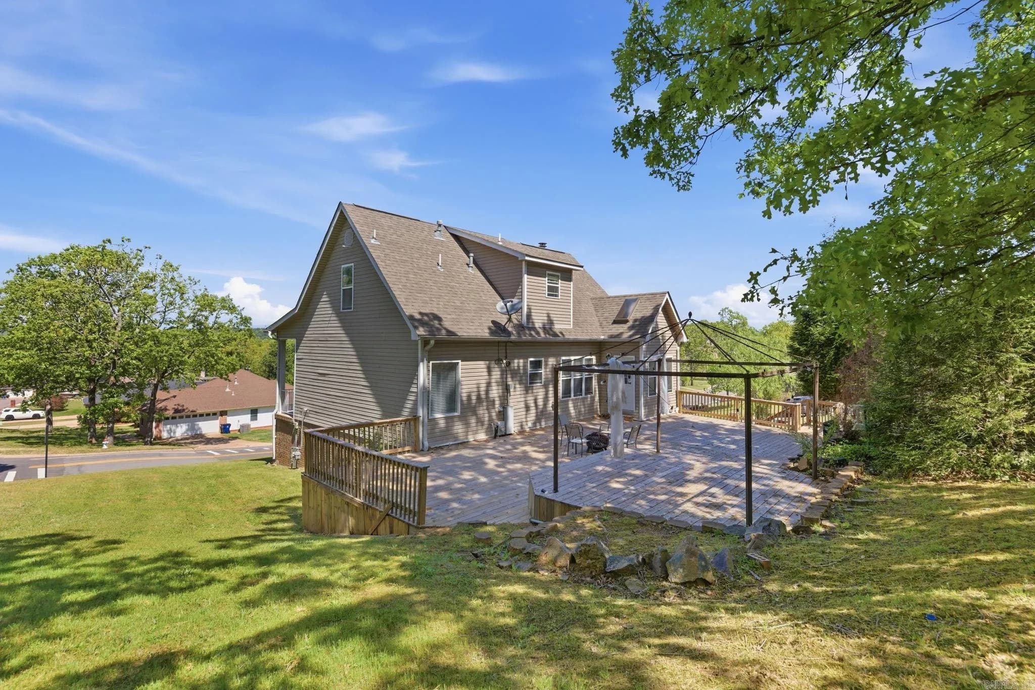 Property at 98  Emerald dr - Image 14