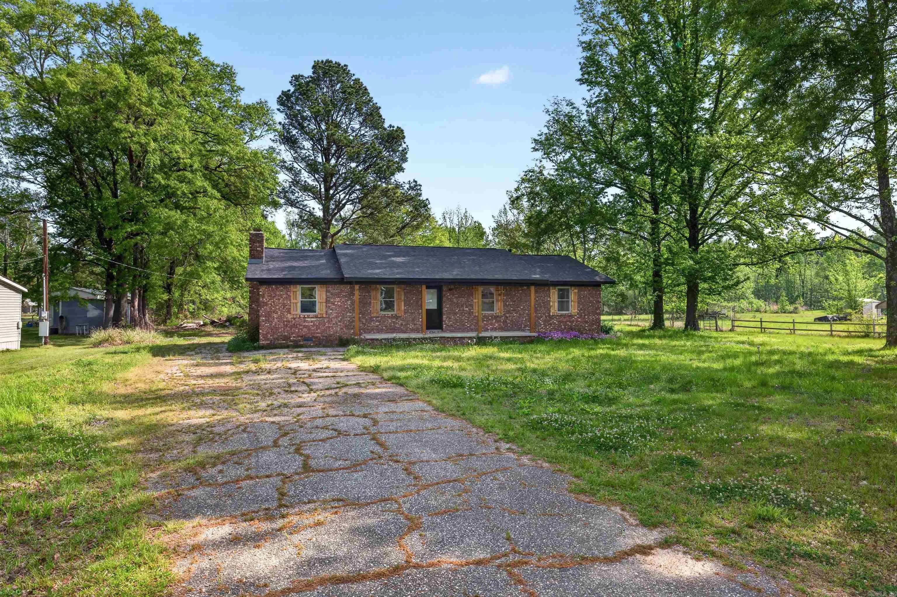 Property at 408  Bryant dr - Image 17