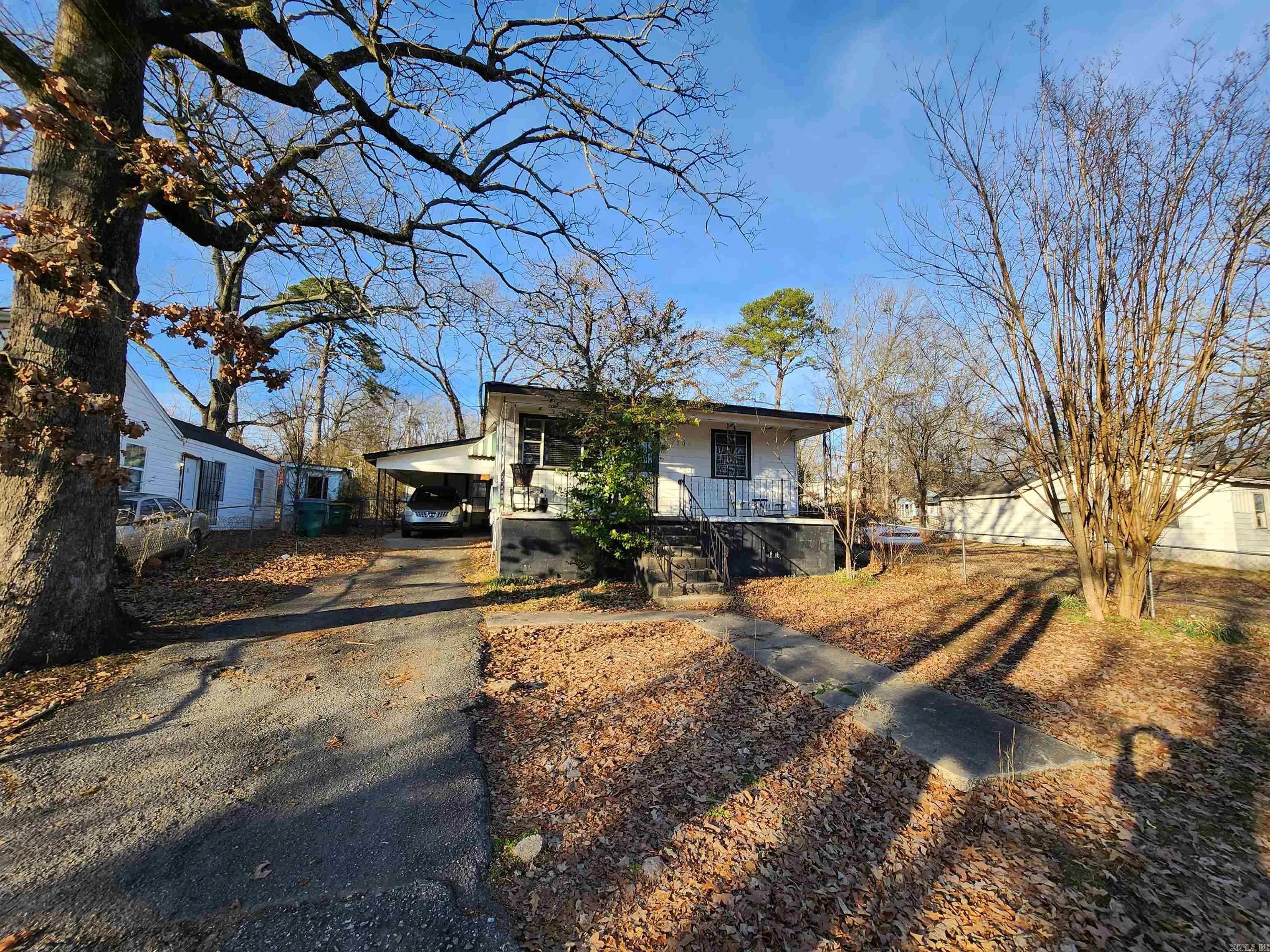 Property at 4208 W 19th - Image 2