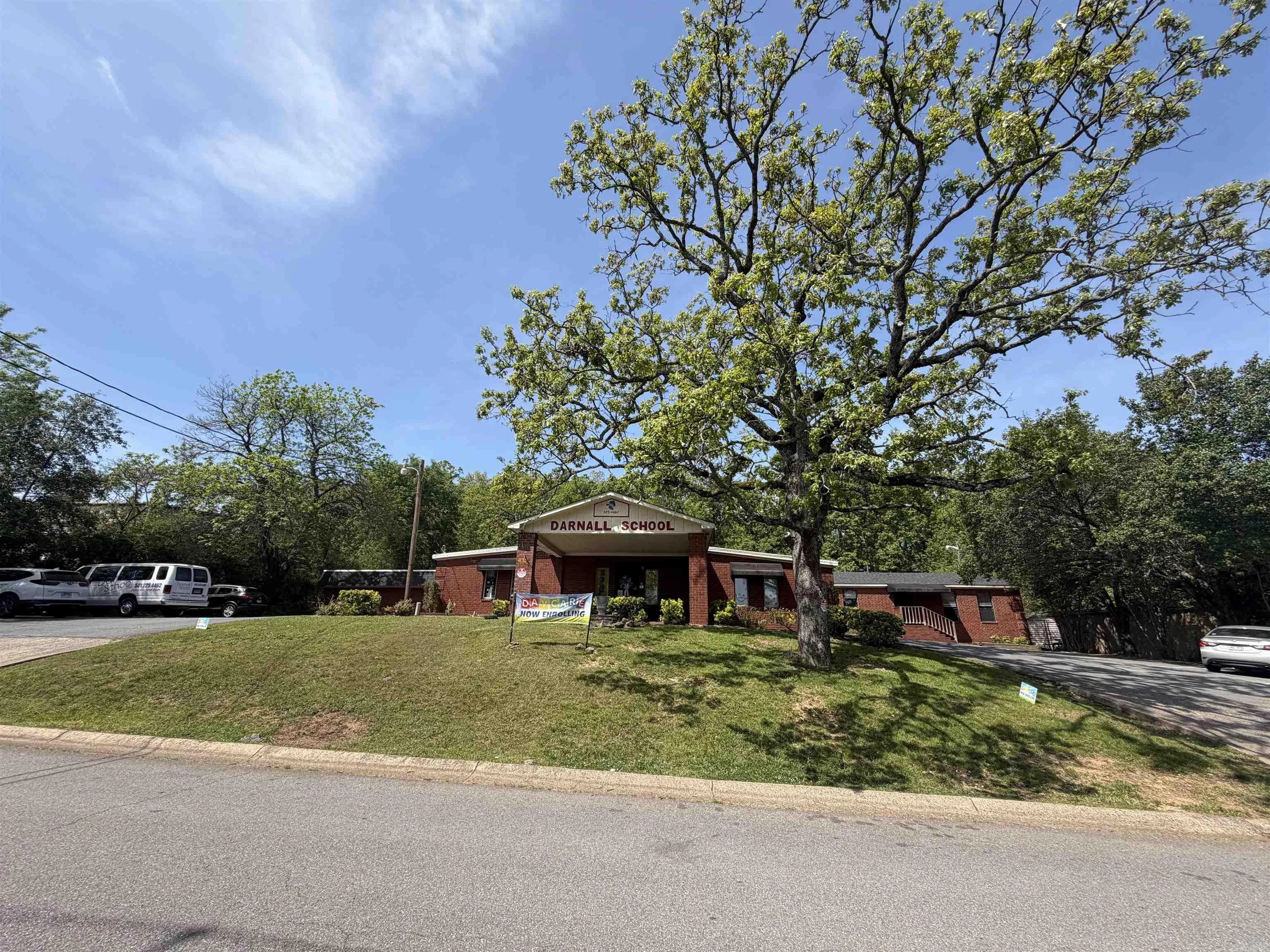 Property at 1816  Hinson loop - Image 23