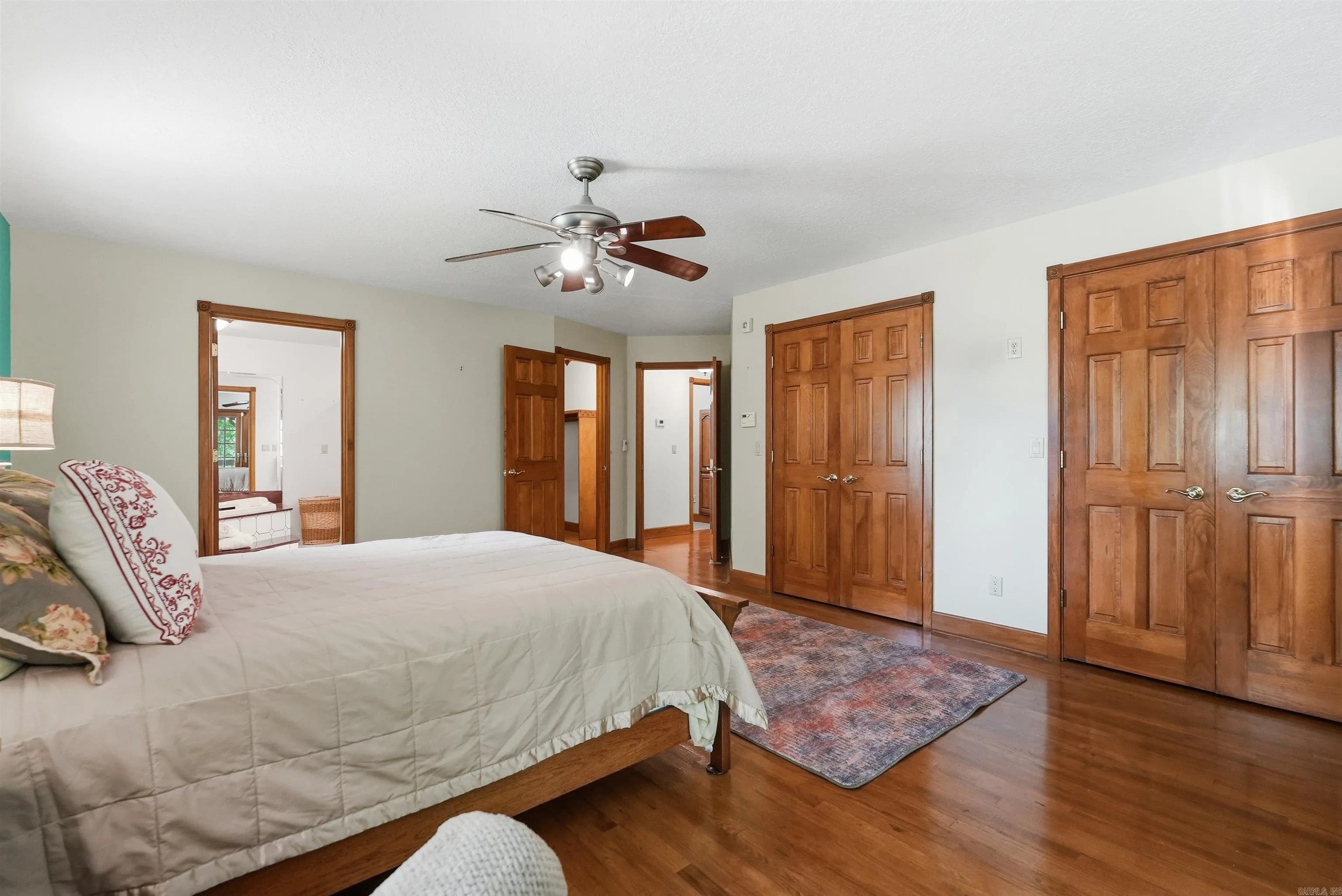Property at 944  Rock products - Image 27